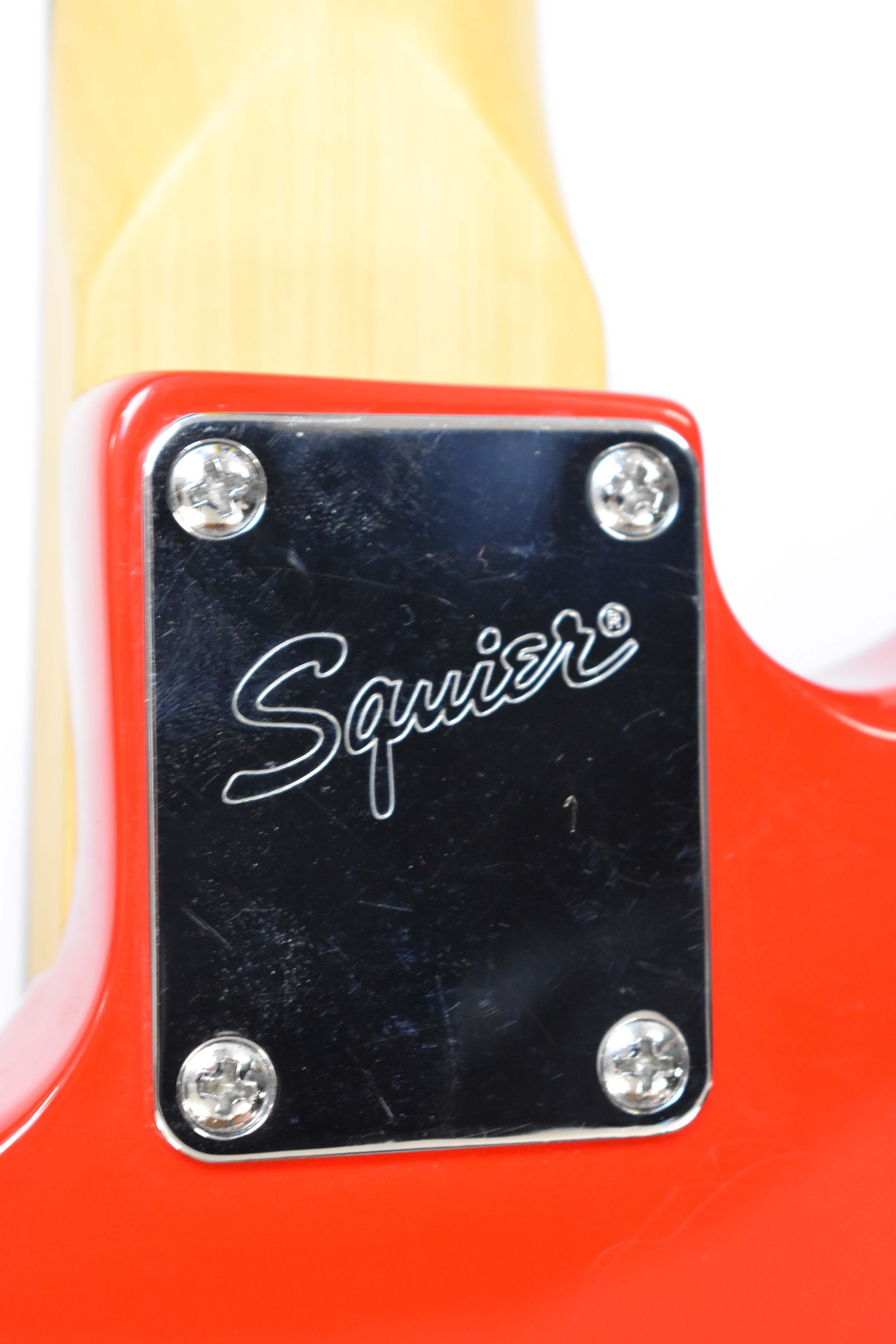 Squire Mini Stratocaster ¾ size electric guitar by Fender, with 20 frets and red finish, serial - Image 6 of 6