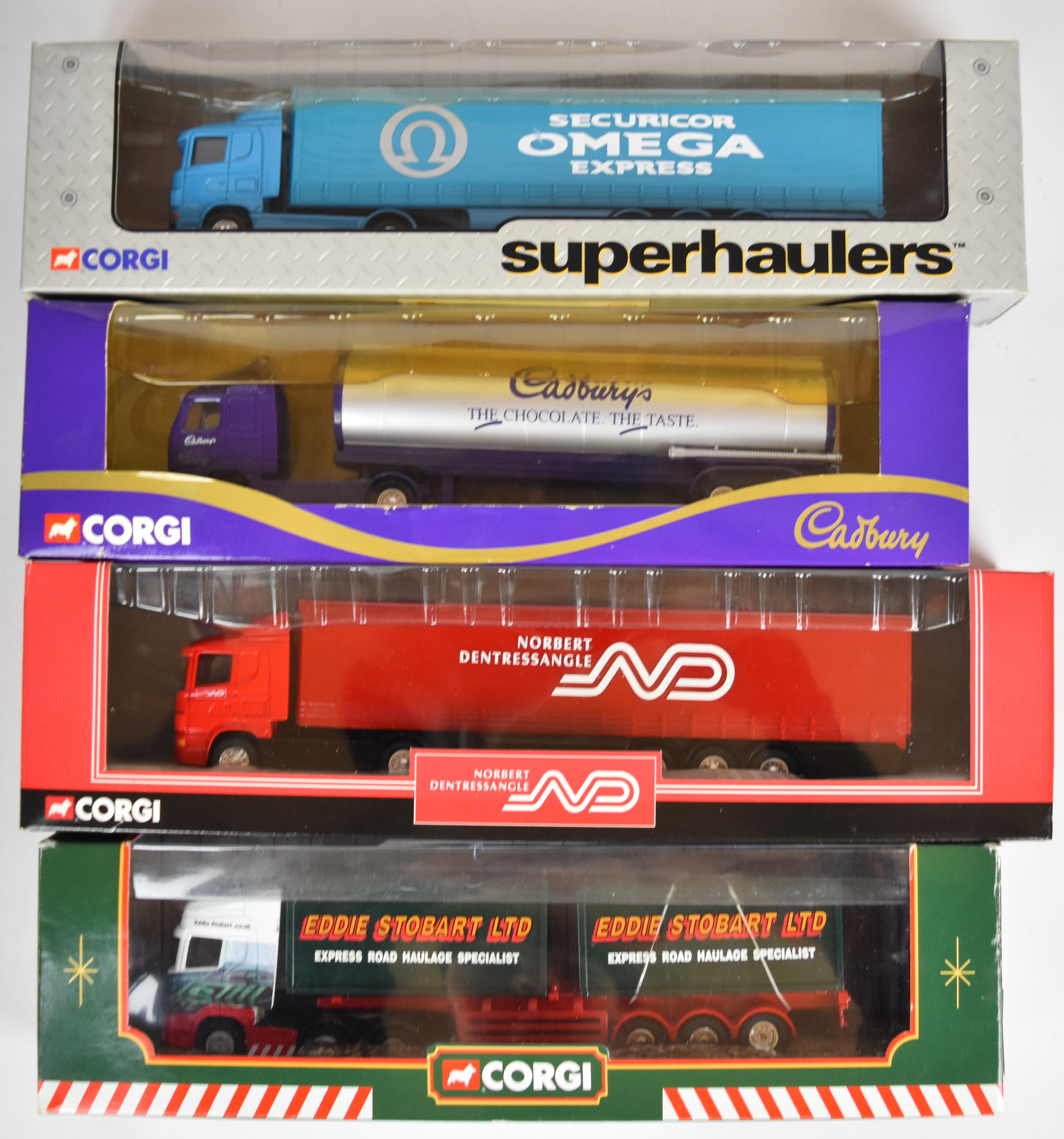 Over thirty Corgi diecast model cars and haulage vehicles, series to include Superhaulers, - Image 5 of 6