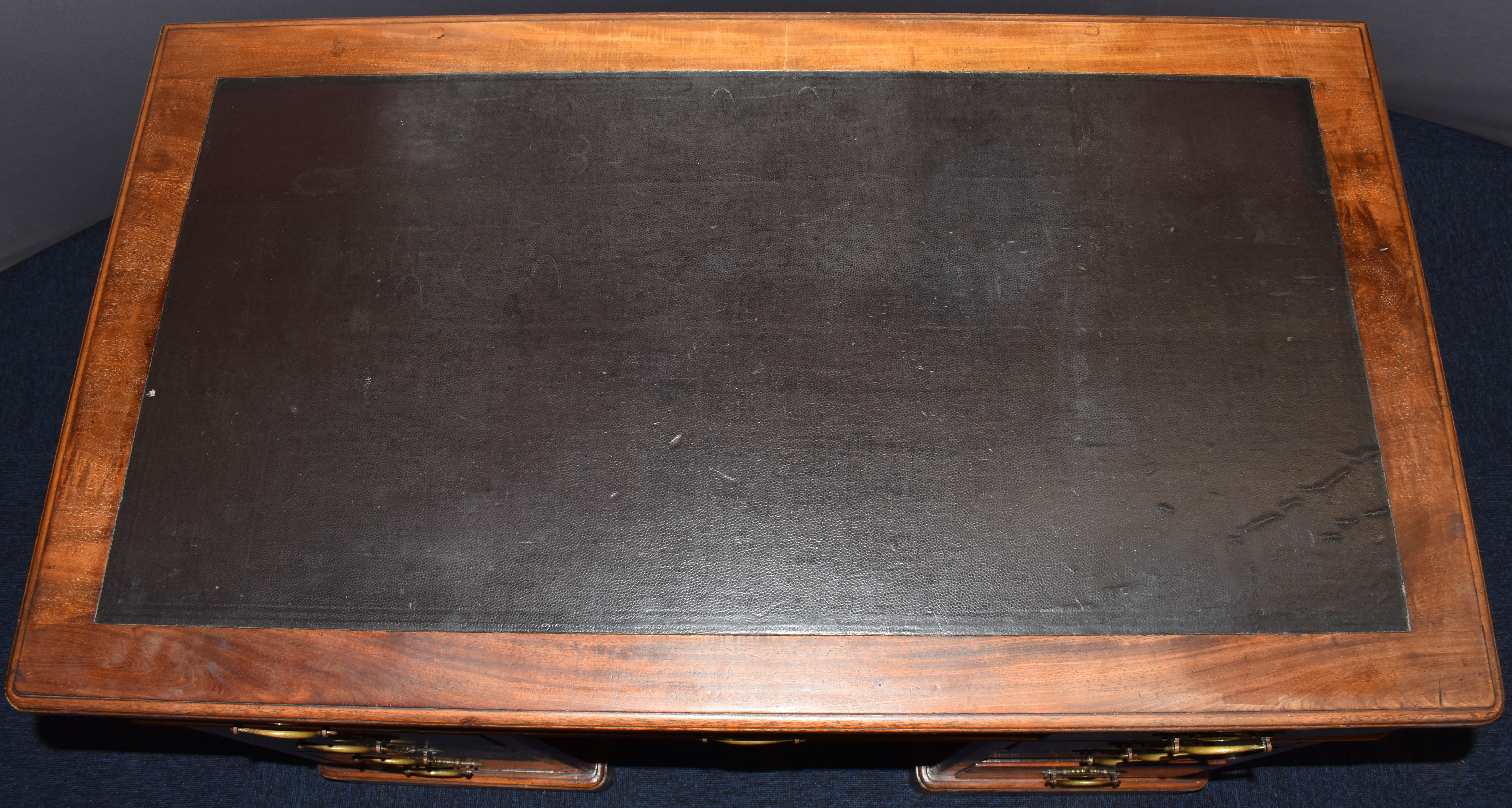 19th / 20thC mahogany leather inset twin pedestal desk of nine drawers, W107 x D60 x H74cm - Image 3 of 4