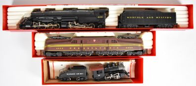 Three Rivarossi H0 gauge American model railway locomotives comprising Mallet 2-8-8-2 Norfolk &