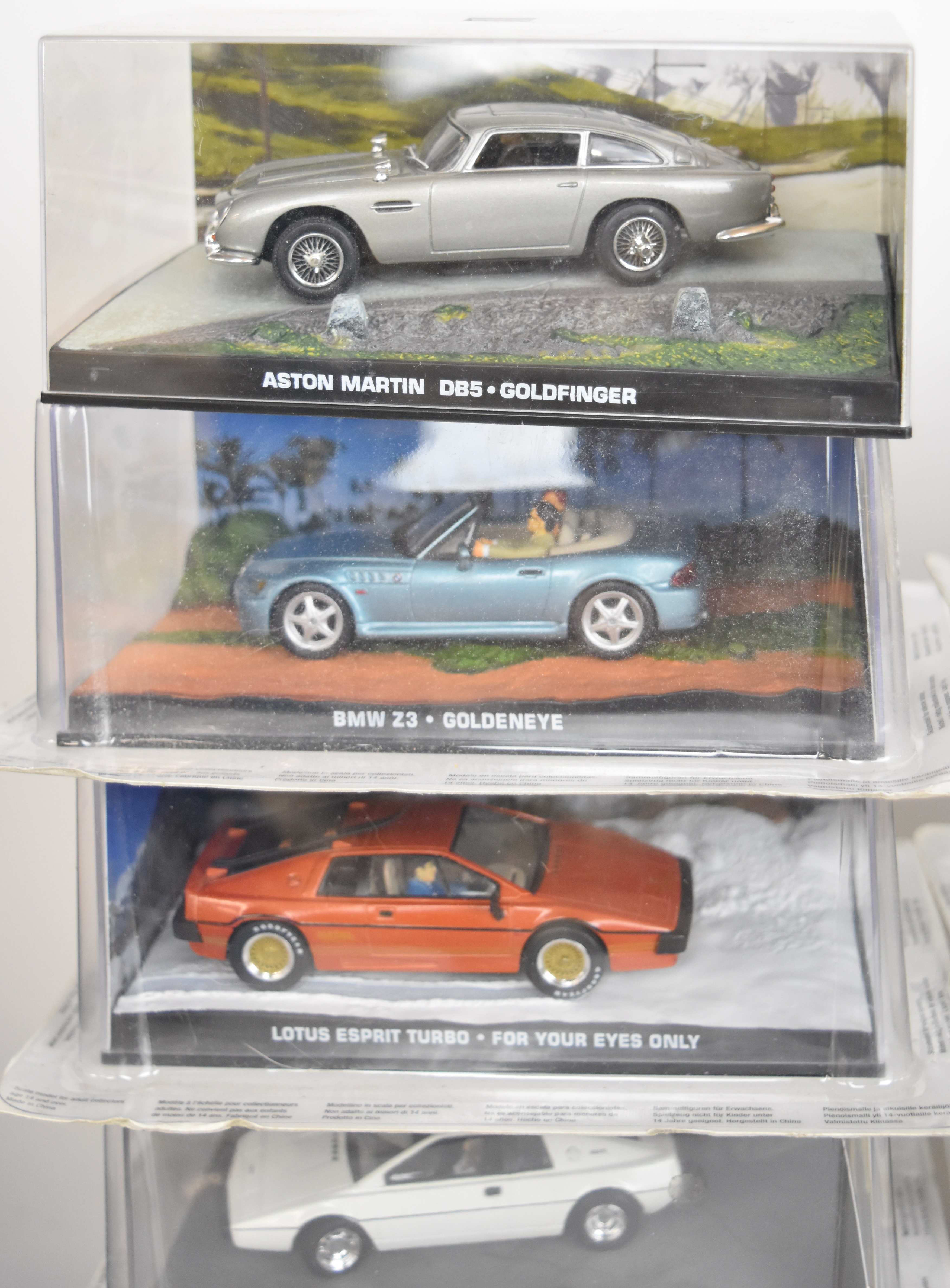 Twenty-one GE Fabbri Ltd 007 James Bond diecast model cars including vehicles from Goldeneye, The - Image 6 of 7