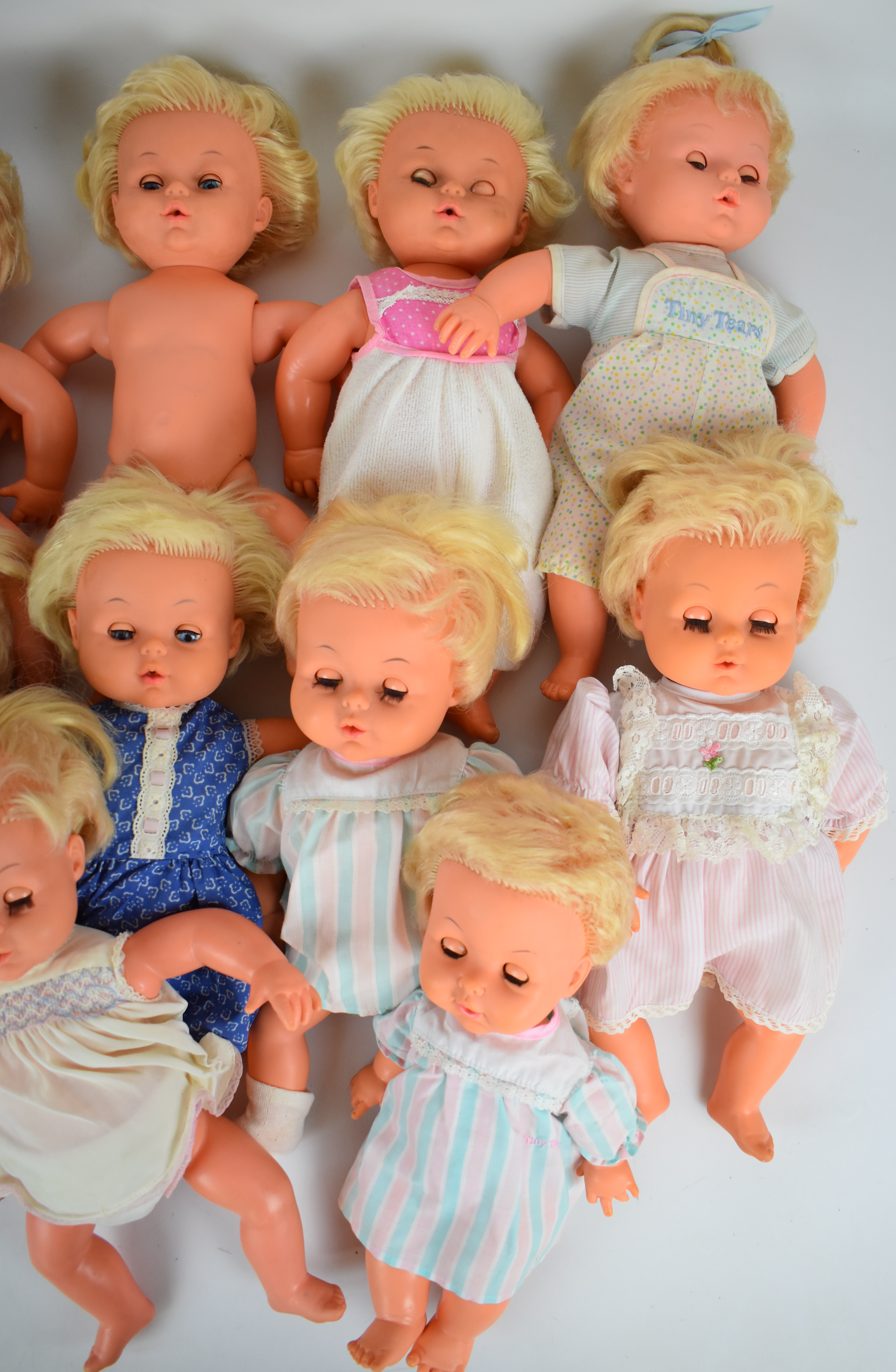 Ten vintage Palitoy Tiny Tears dolls, most in original clothing. - Image 3 of 3