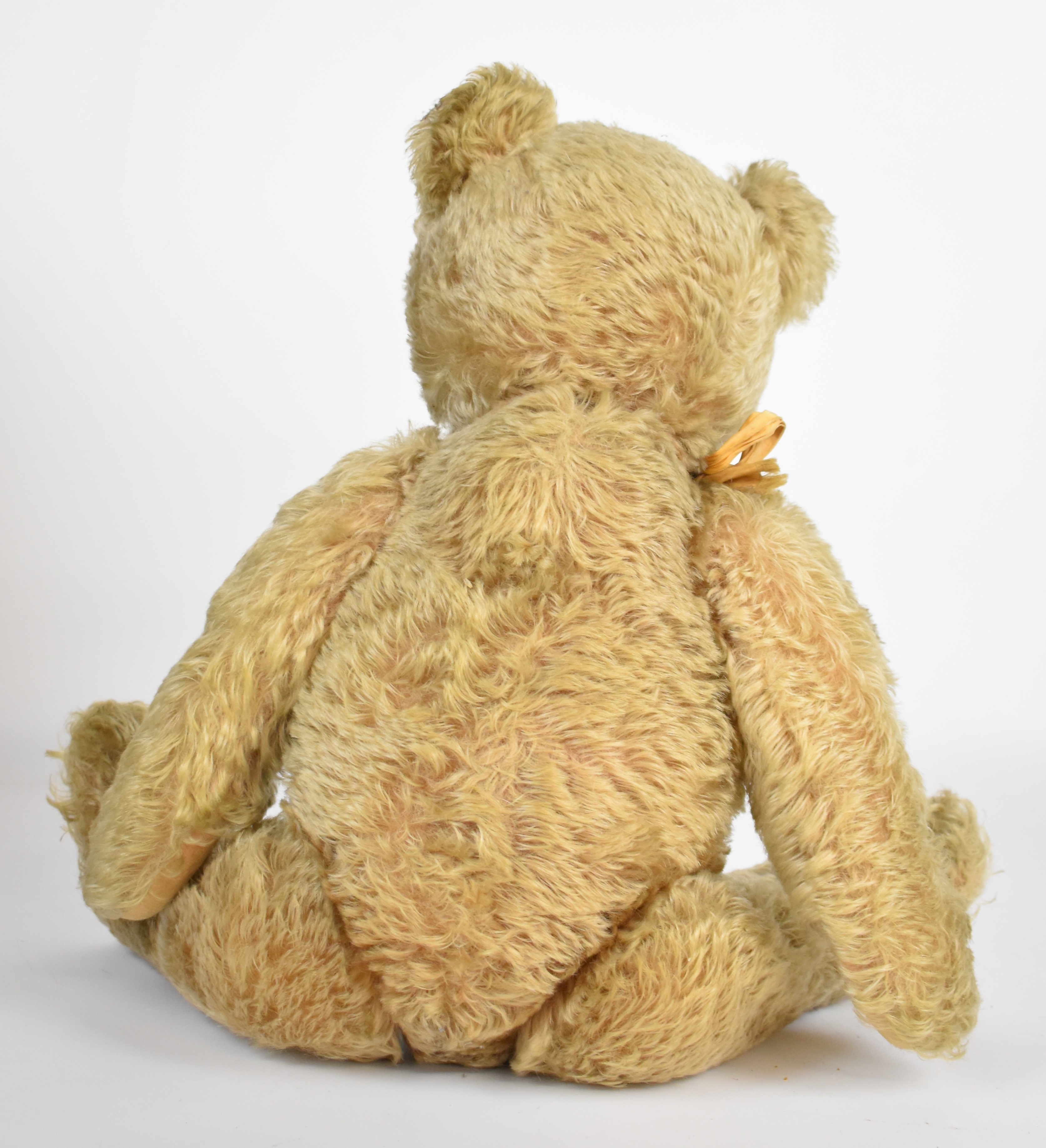 Steiff Teddy bear c.1950's with blonde mohair, cloth pads, disc joints, growler, stitched snout, - Bild 4 aus 4