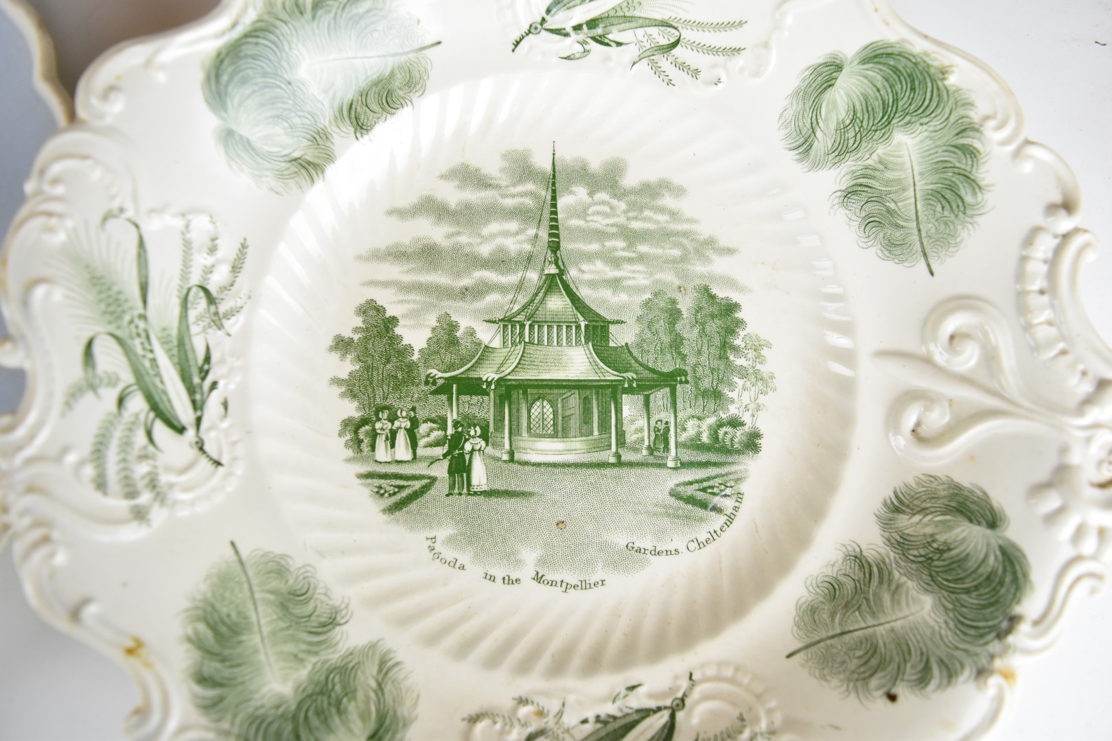 John Mortlock and Chamberlains Worcester plates and dishes with decoration of Montpellier - Image 4 of 7