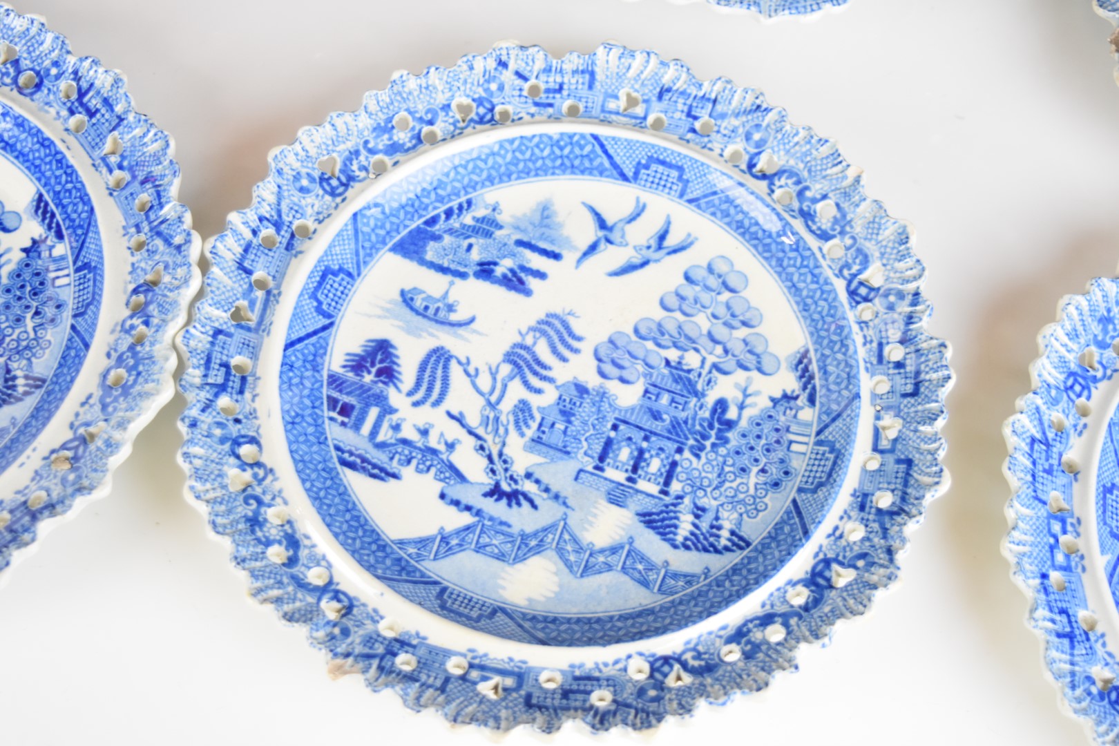 Early 19thC blue and white transfer printed dessert service including a twin handled pedestal - Image 4 of 10