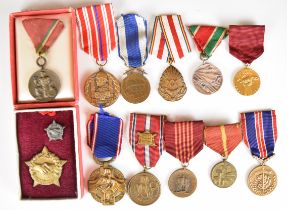 Twelve East European medals for Czechoslovakia, Hungary, Romania and Bulgaria including WW1, WW2 and