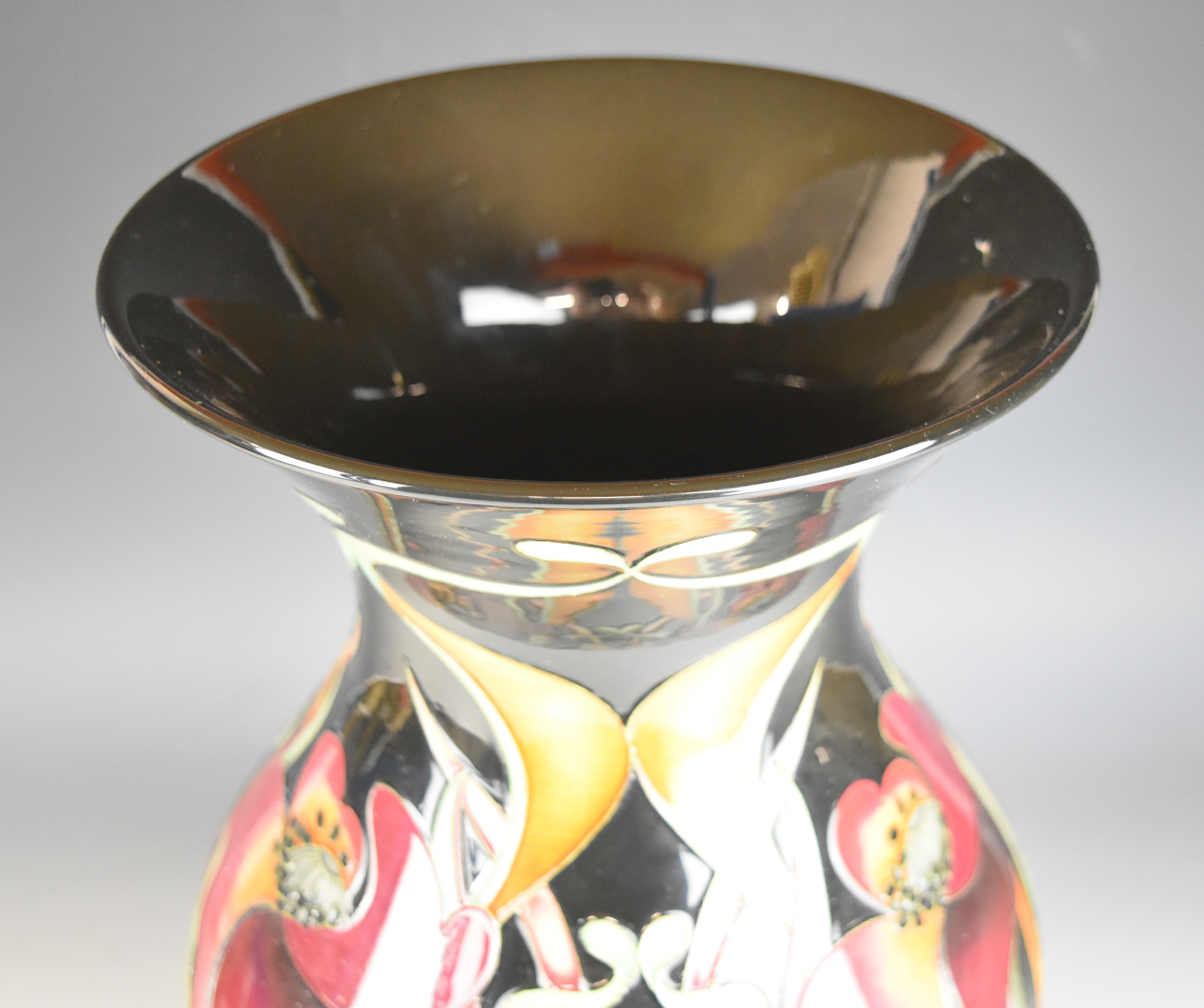 Moorcroft prestige vase 'In Praise of Poppies' with 'Trial 22-7-11' to base and label stating - Image 9 of 12