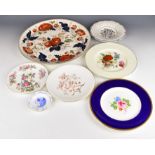 Wedgwood large charger, cabinet plates and Laurence Scarfe pin dish, largest diameter 41cm