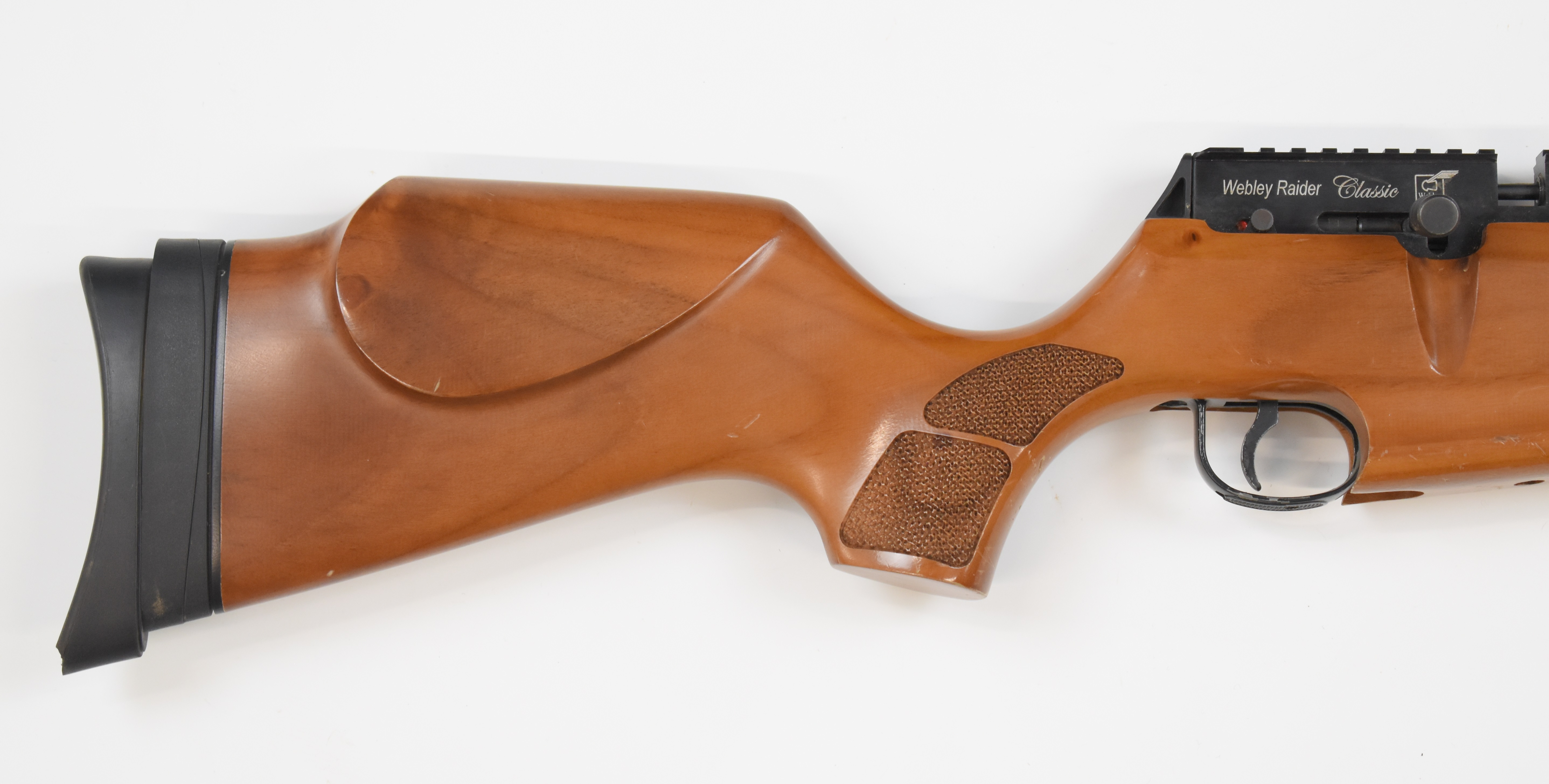 Webley Raider Classic .22 PCP air rifle with textured semi-pistol grip and forend, raised cheek - Image 3 of 10