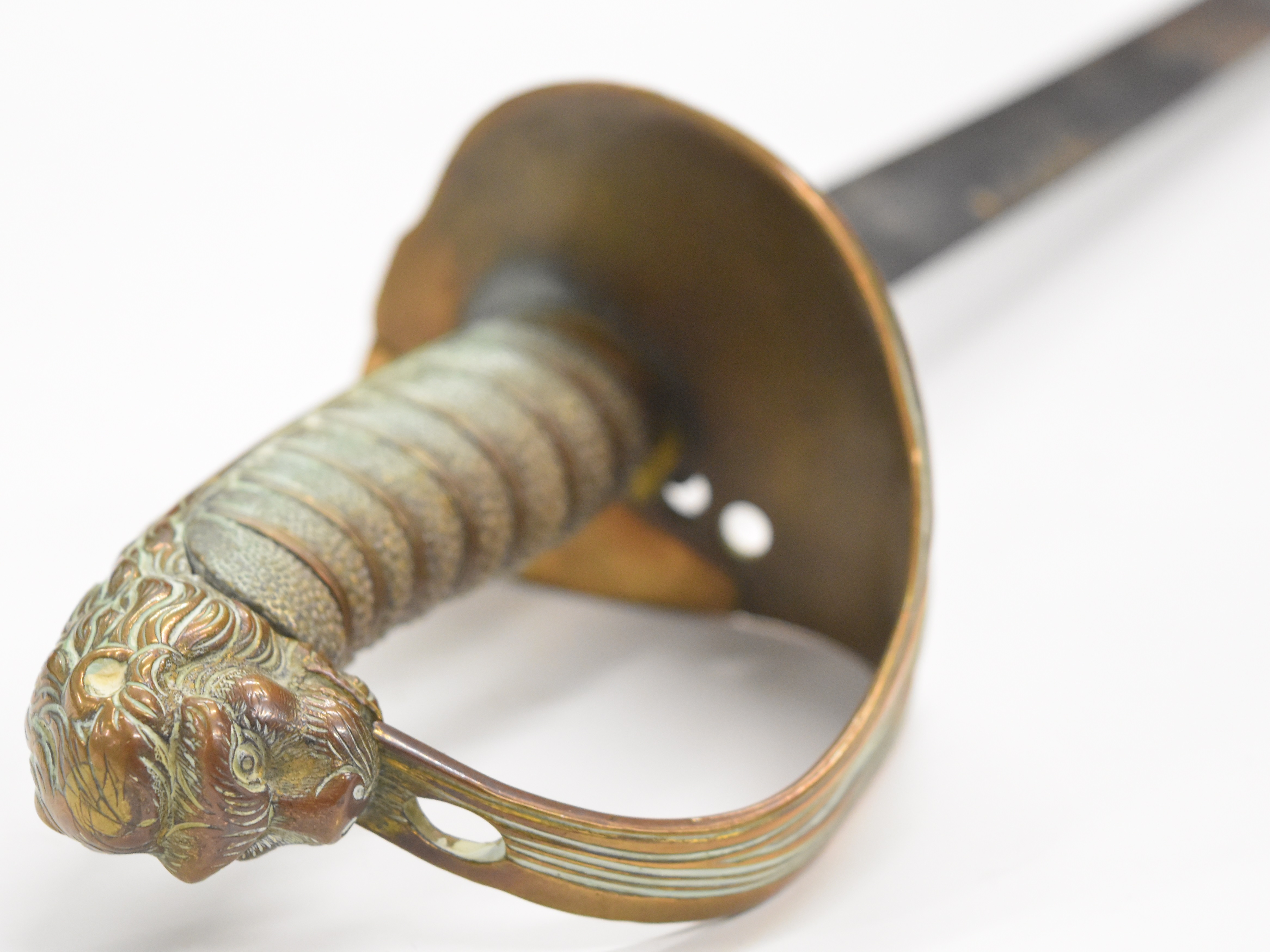 Royal Navy 1827 pattern sword with lion head pommel, folding inner guard and fouled anchor motif, - Image 5 of 11