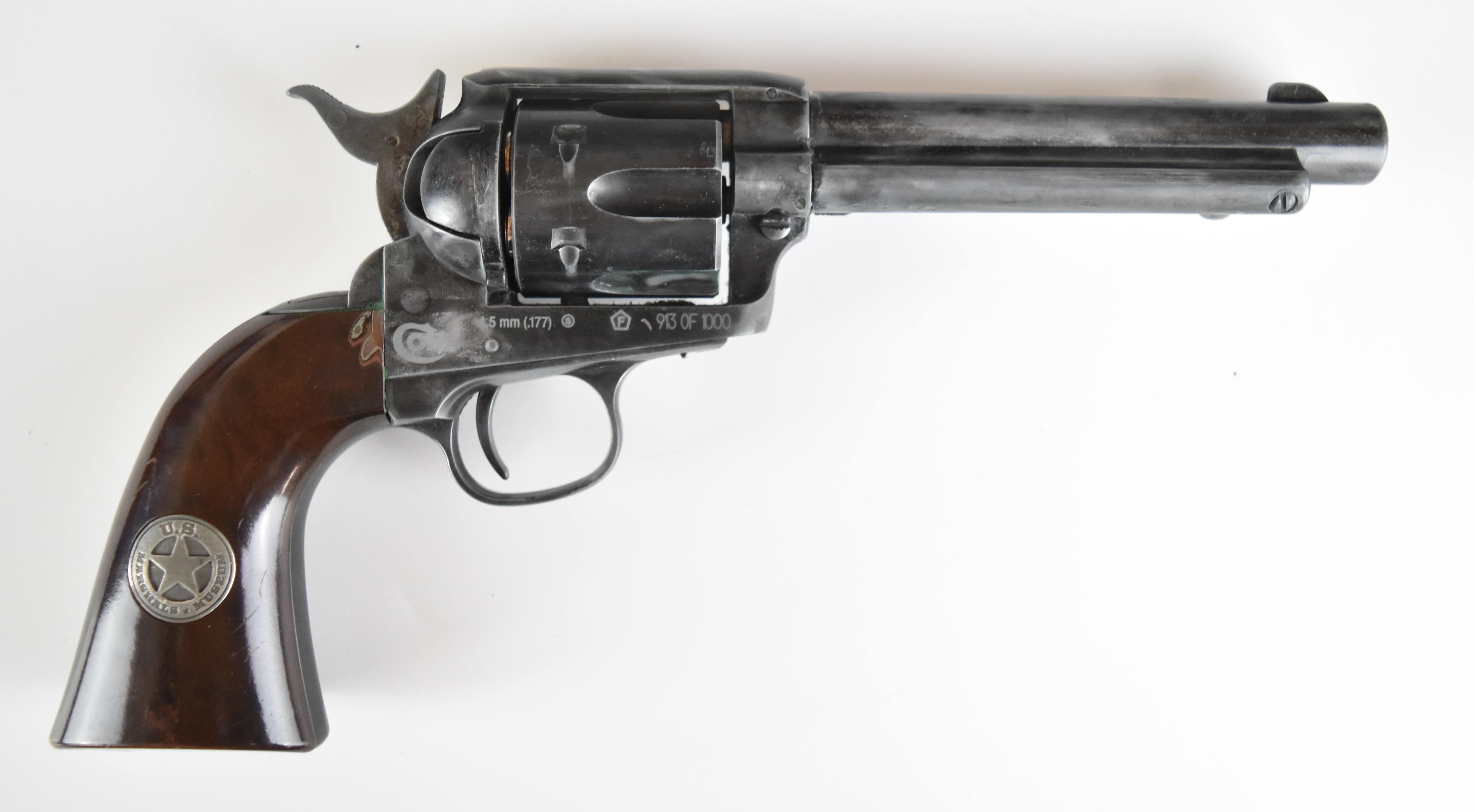 Umarex Colt Single Action Army .45 Peacemaker style .177 air pistol/ revolver with faux wooden - Image 2 of 16
