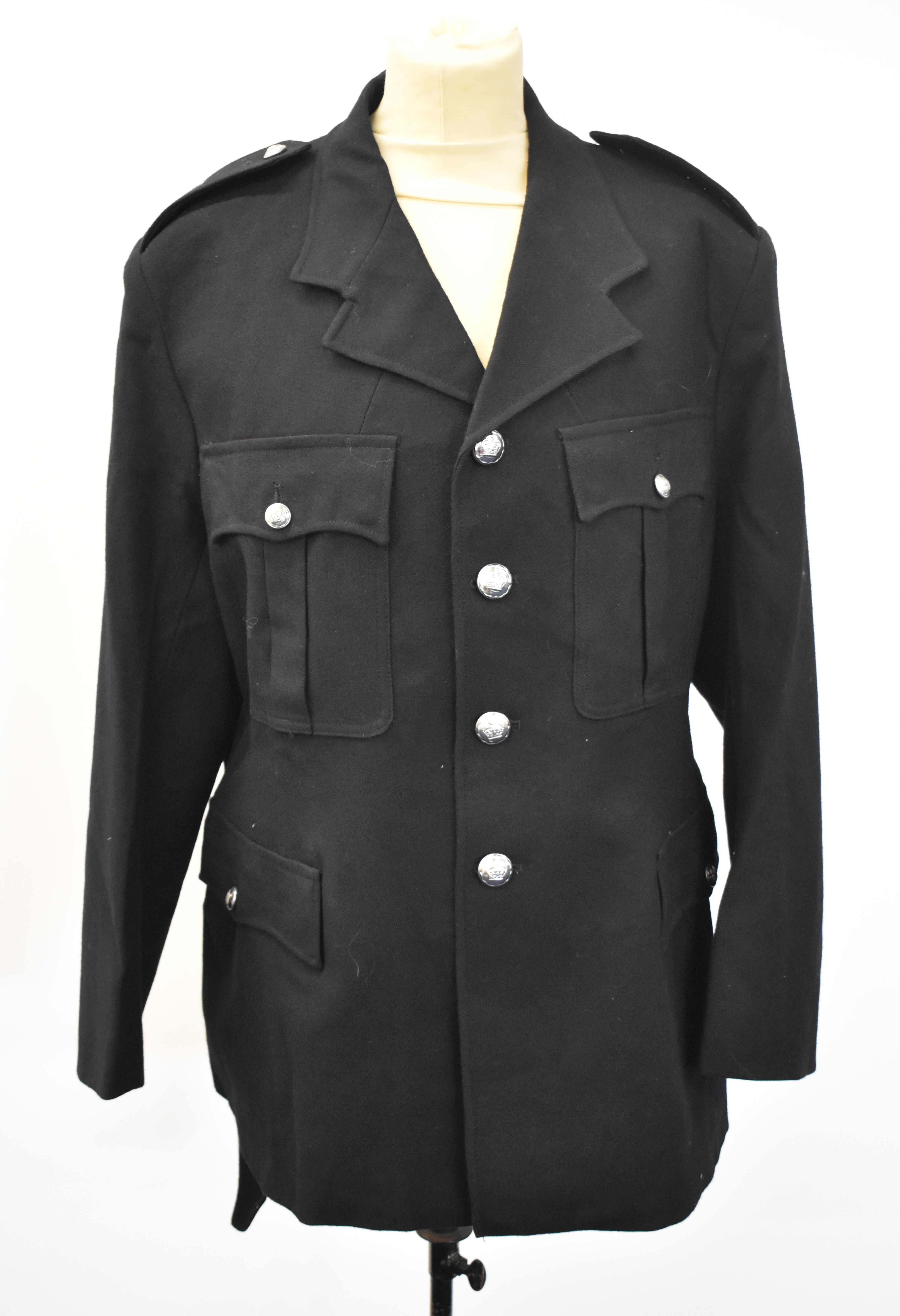 Police Officer's tunic with associated insignia and buttons together with a helmet with - Image 2 of 8