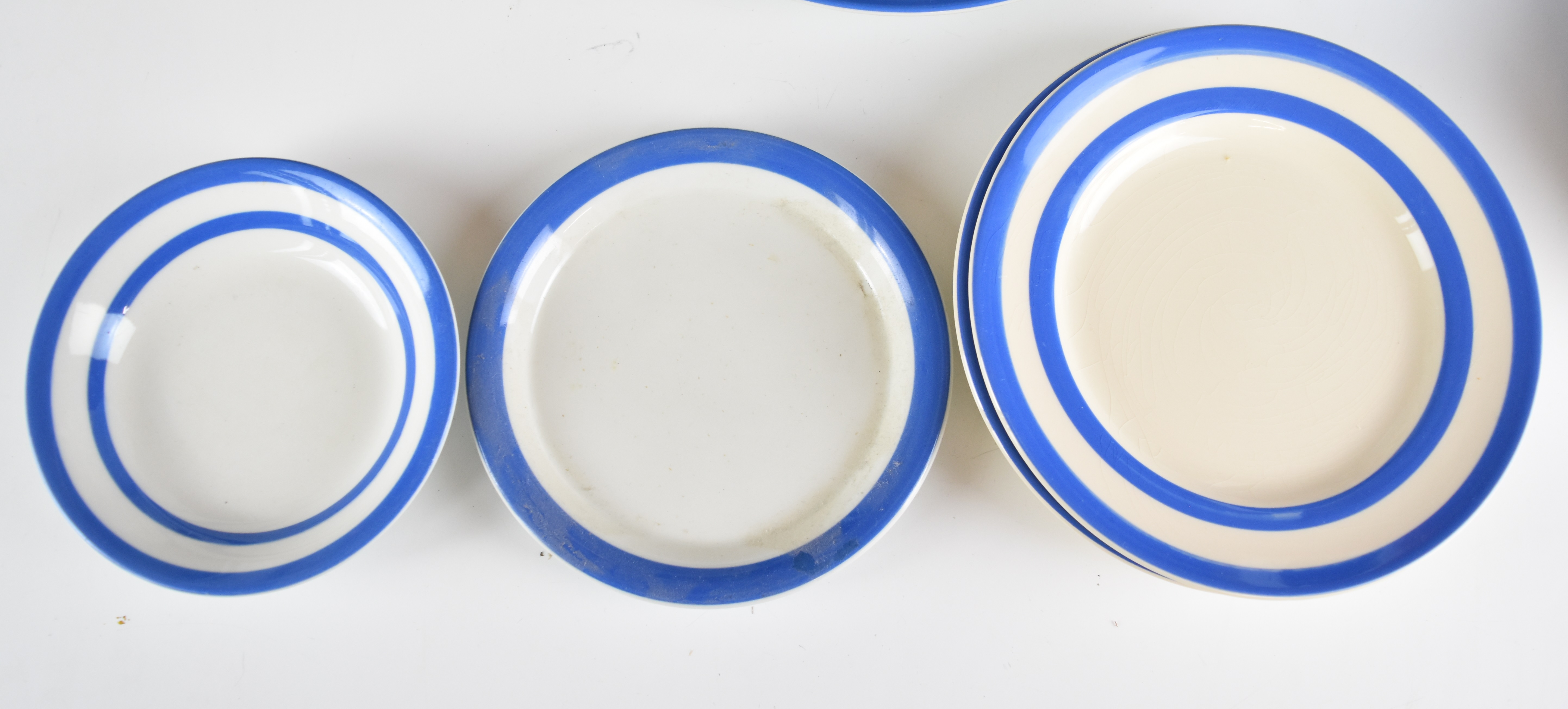 T.G. Green blue Cornishware, to include plates, cups, jars, jug and rolling pin, approximately 75 - Image 17 of 20