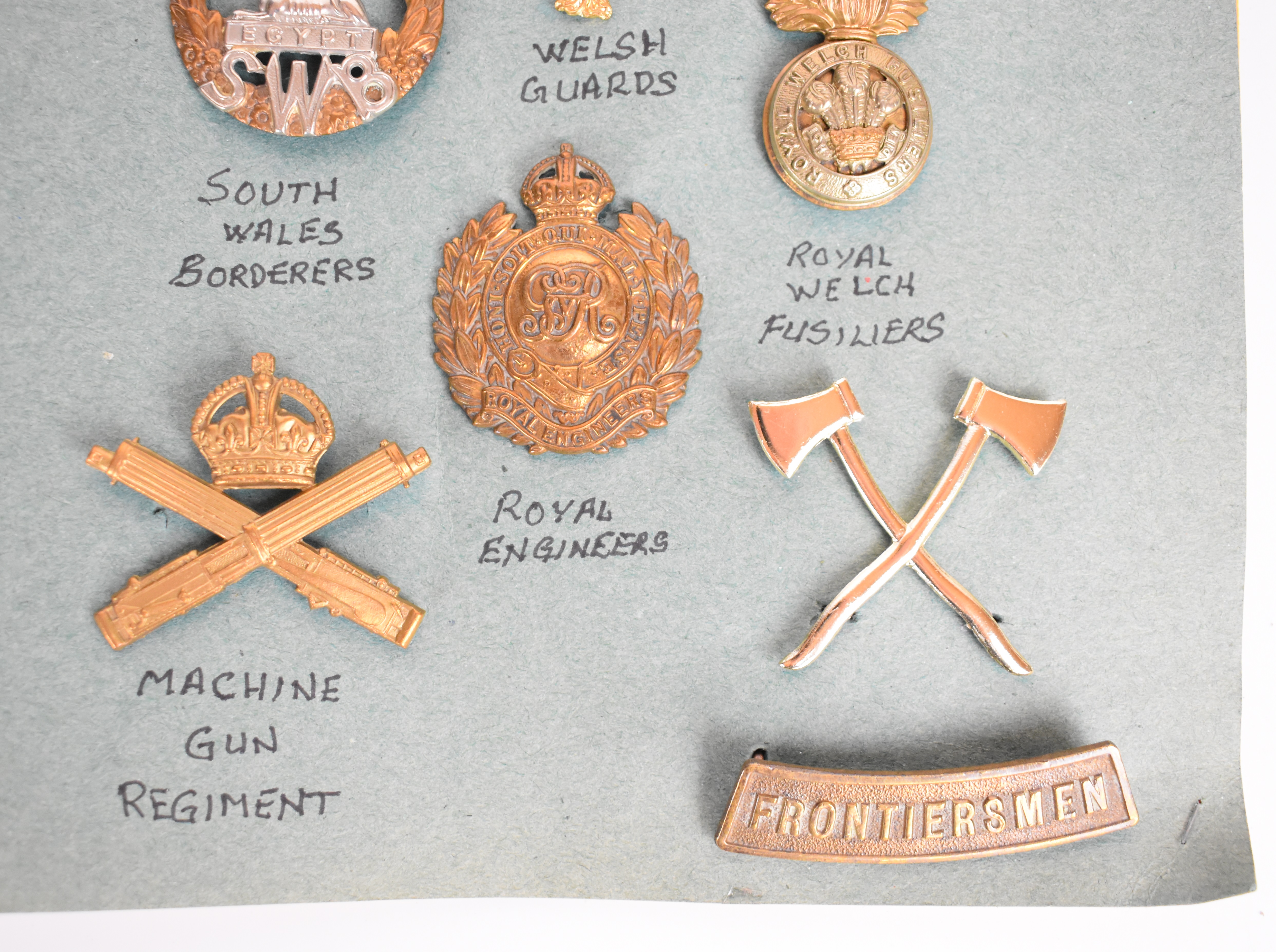 Eighteen British Army Irish Regiments cap badges including Royal Ulster Rifles, Inniskilling - Image 9 of 14