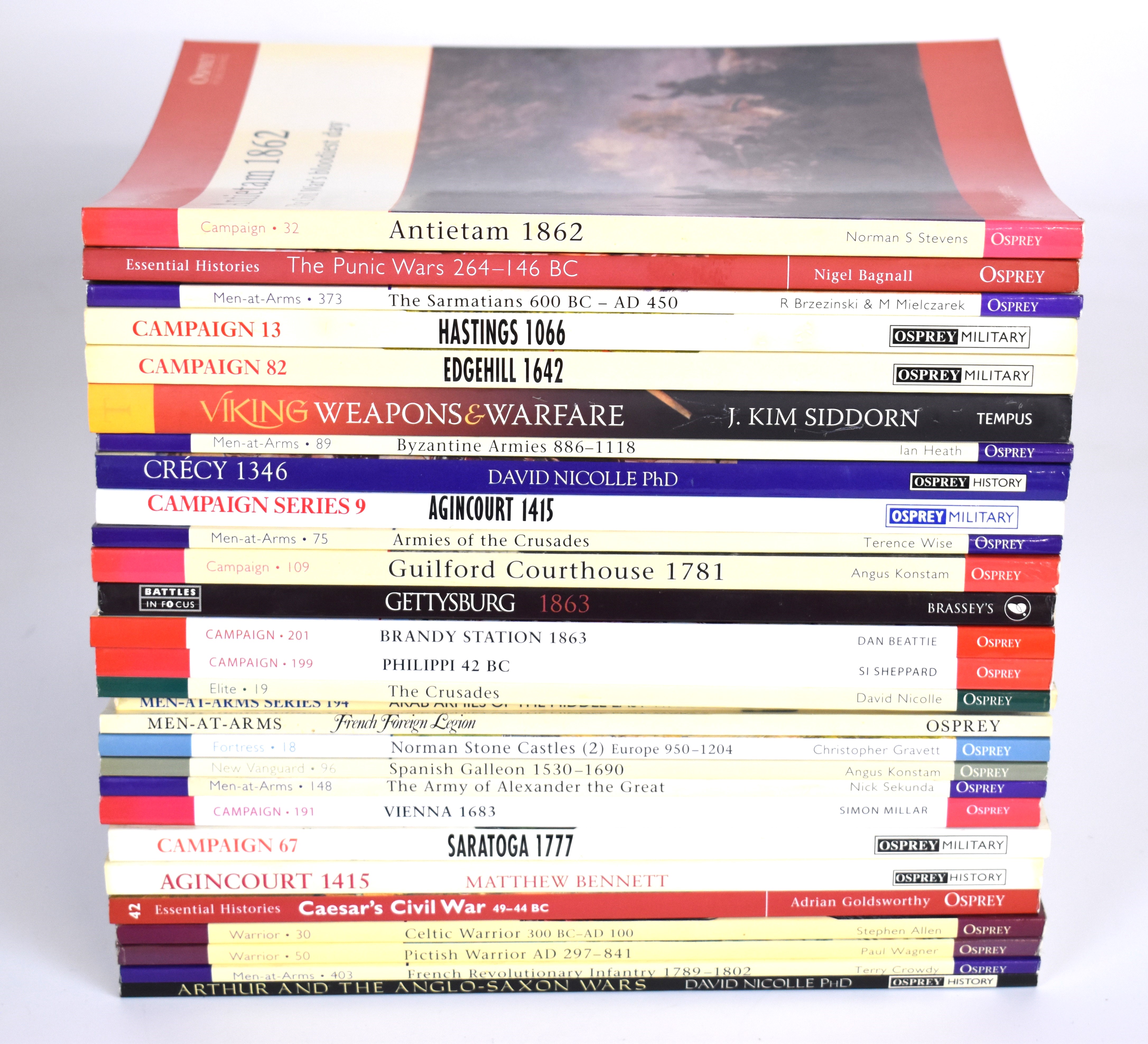 Collection of twenty eight military reference / educational books, mostly Osprey Publishing
