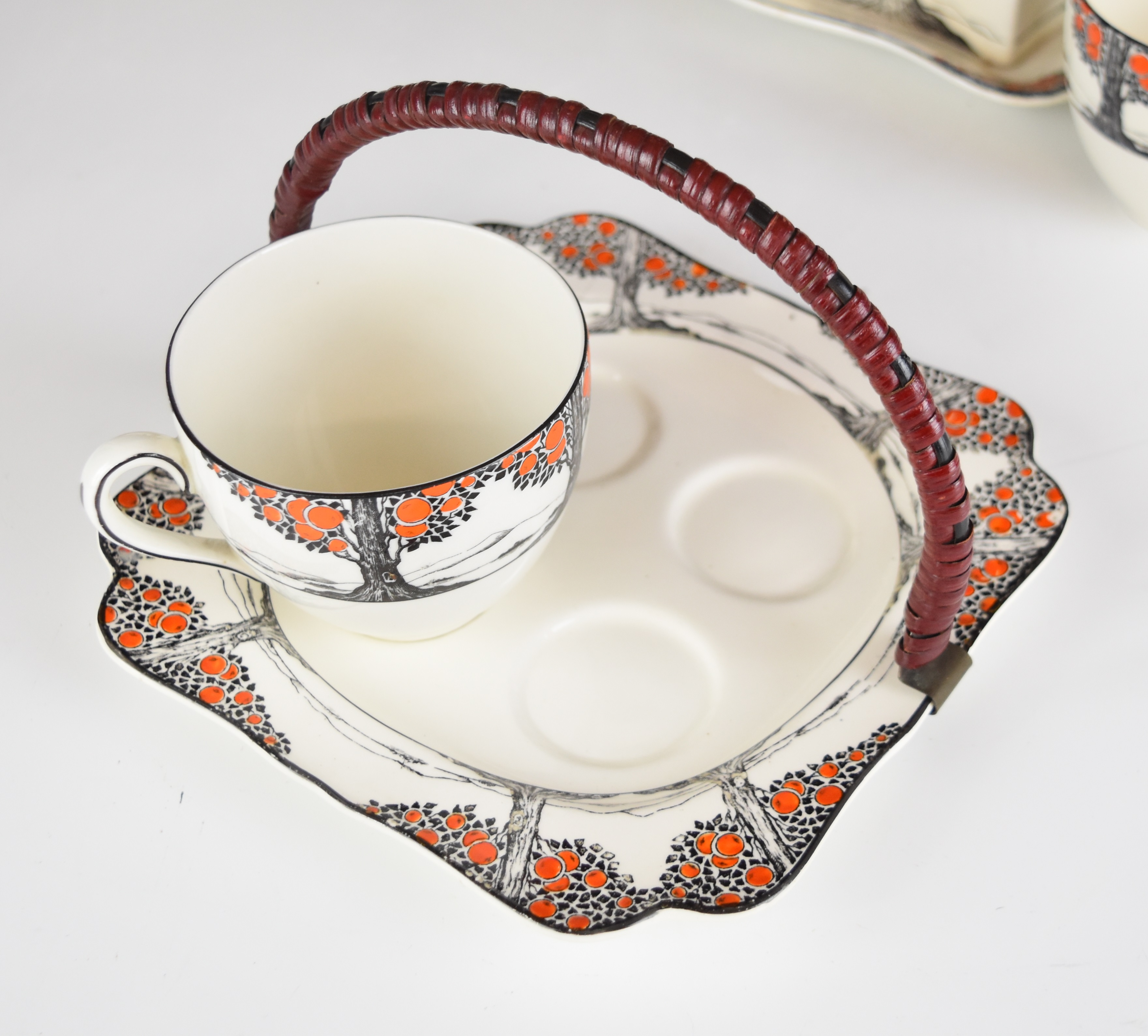 Crown Ducal dinner, tea and decorative ware decorated in the Orange Tree pattern including three tea - Image 8 of 24
