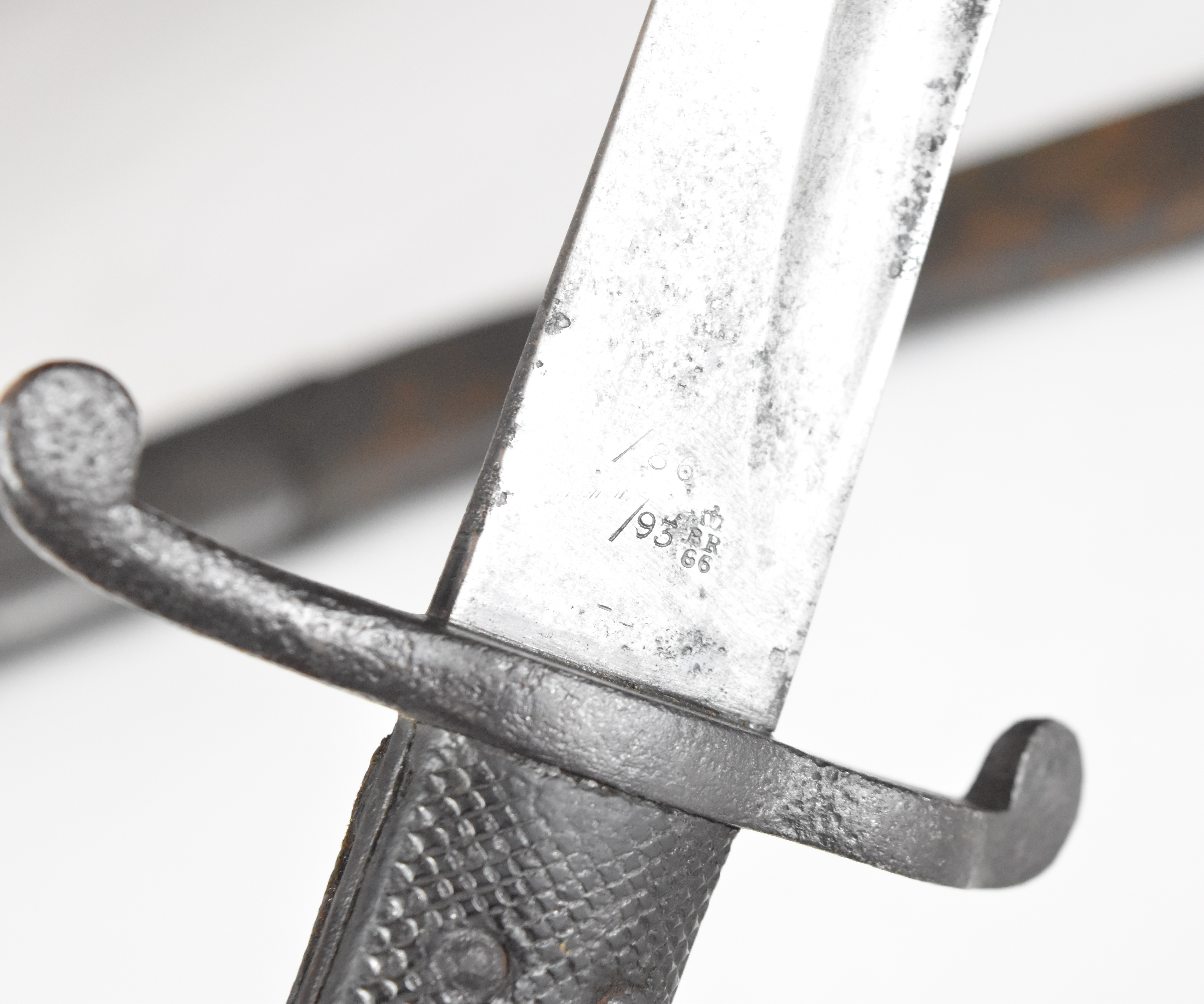 British 1856 pattern Enfield sword bayonet with some clear stamps to ricasso and a 58cm Yataghan - Image 9 of 12