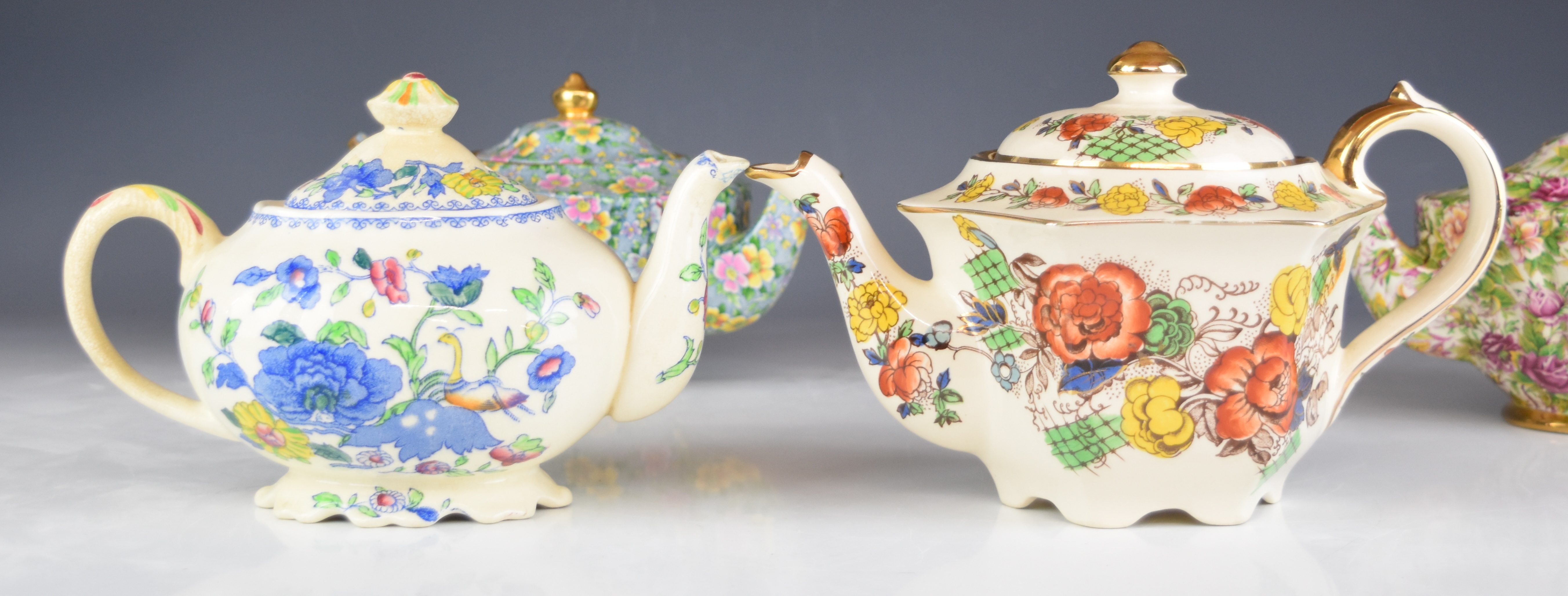 Collectable teapots including Grainger Worcester, Sadler, two chintz, Copeland, Masons and Sadler - Image 4 of 14