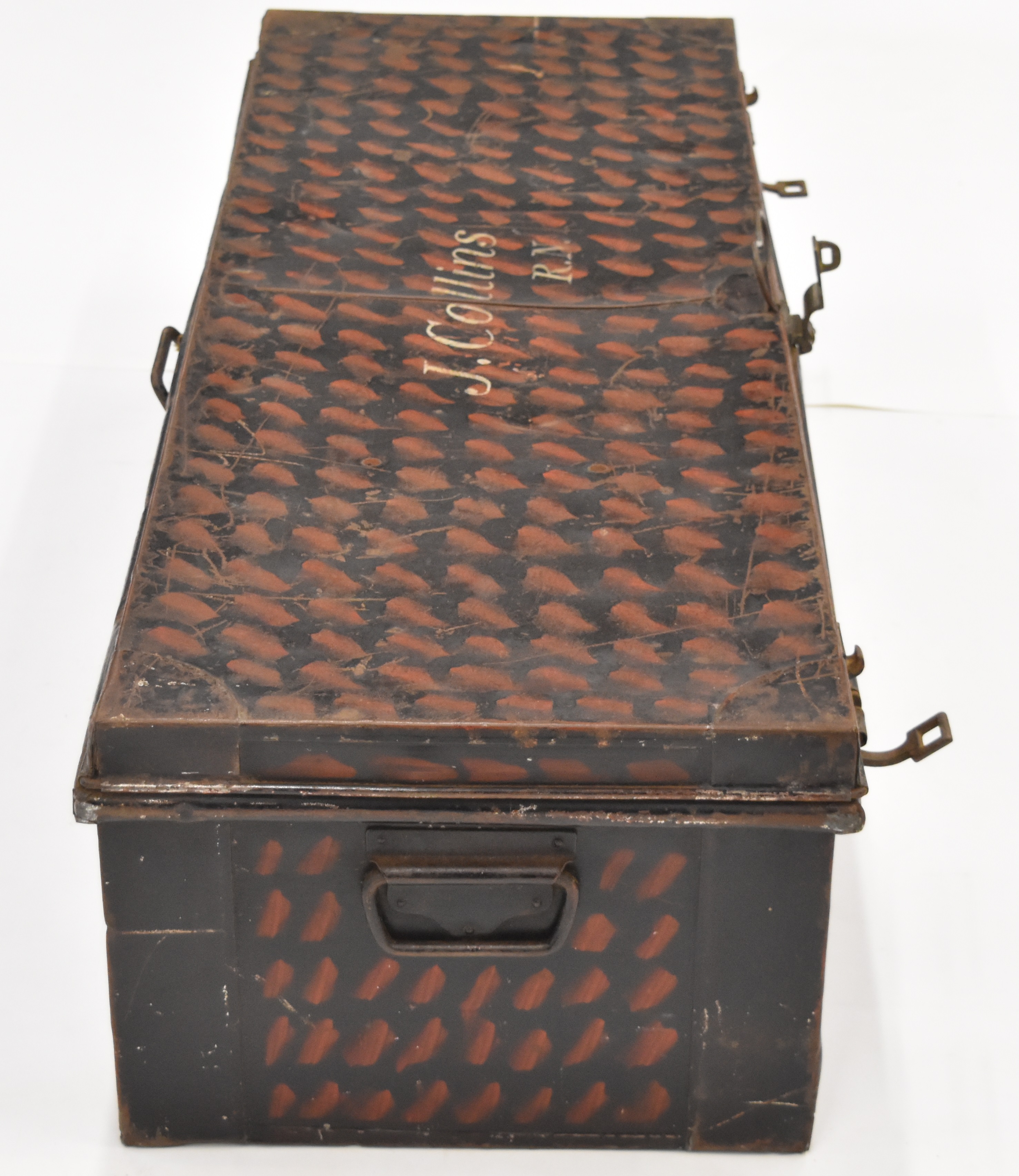 Royal Navy interest metal trunk with J Collins R.N to top, 105 x 36 x 26cm - Image 4 of 4