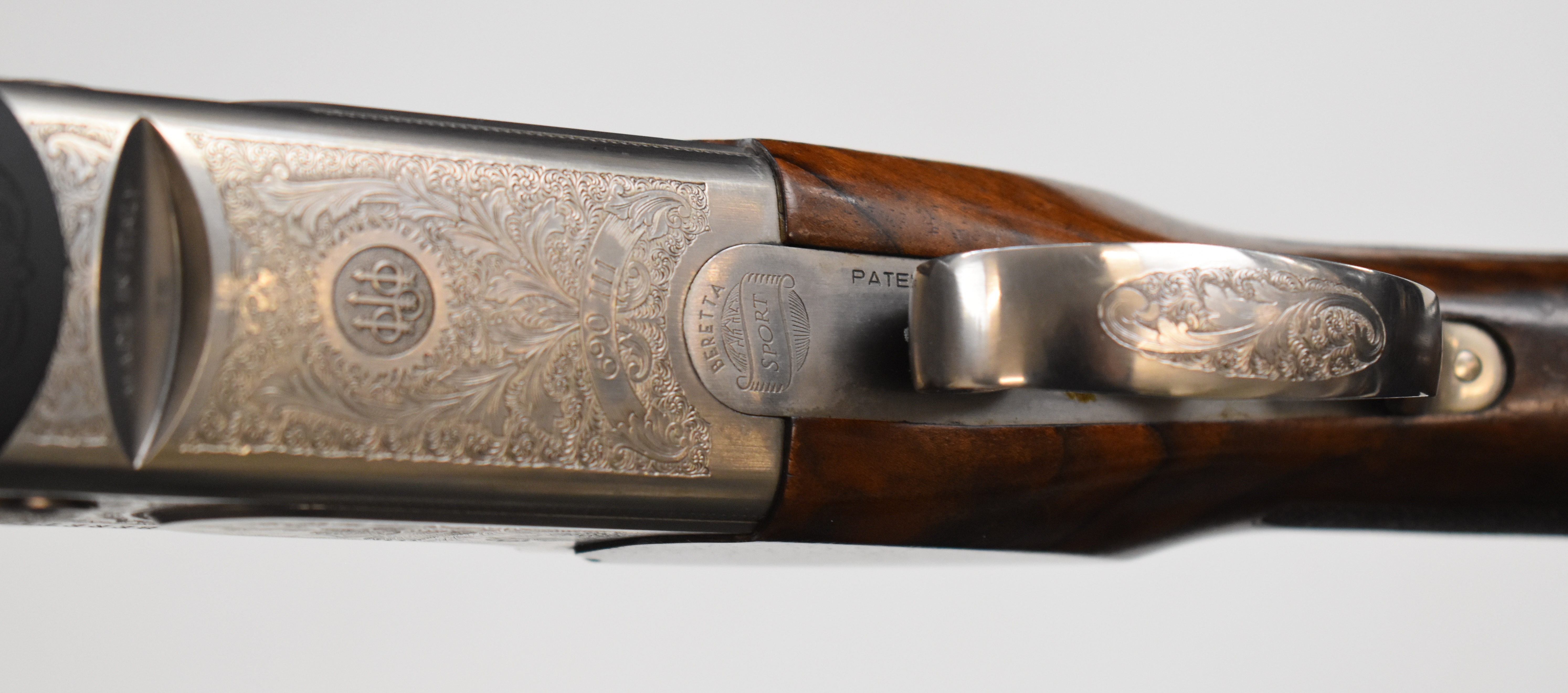 Beretta 690 III Sporting 12 bore over and under ejector shotgun with named and engraved scenes of - Image 11 of 15