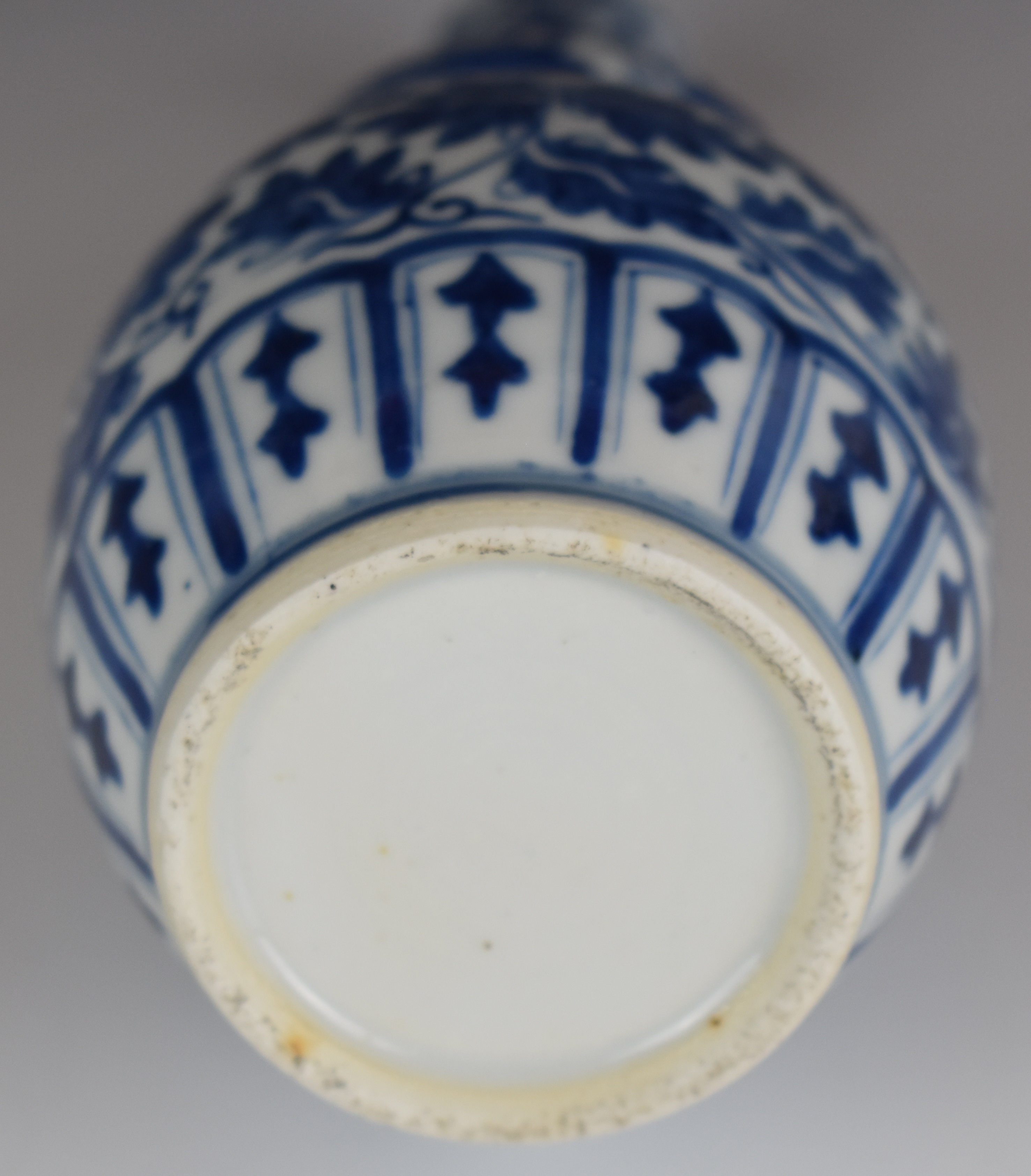19thC Chinese blue and white double gourd vase, height 19cm - Image 6 of 6