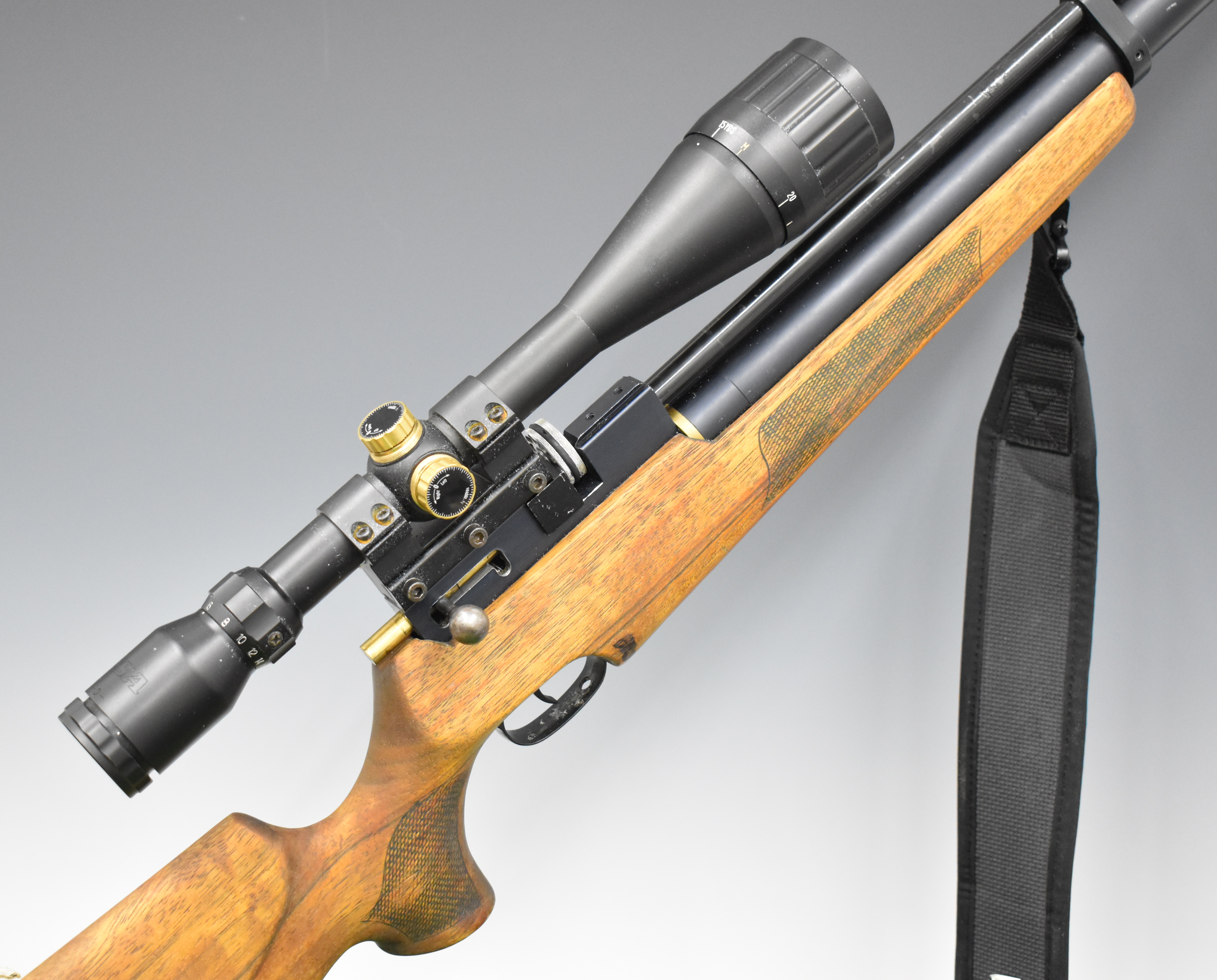 FX Logun Solo .22 PCP air rifle with chequered semi-pistol grip and forend, raised cheek piece,