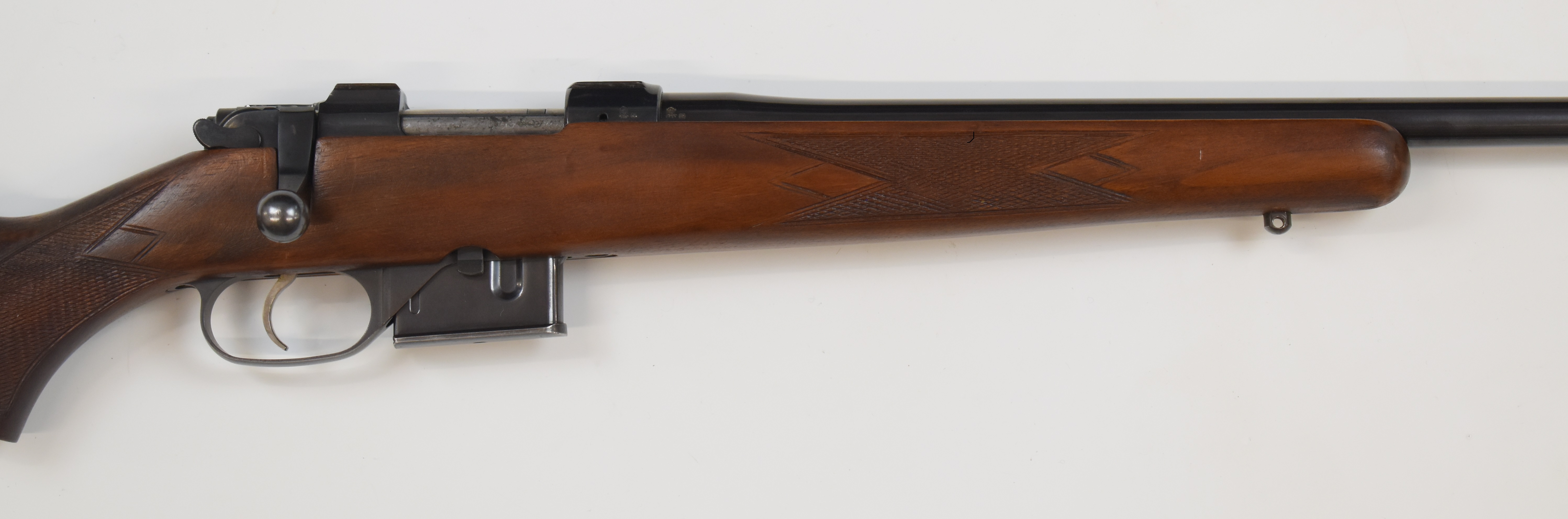 CZ 527 American .222 Remington bolt-action rifle with chequered semi-pistol grip and forend, sling - Image 4 of 10