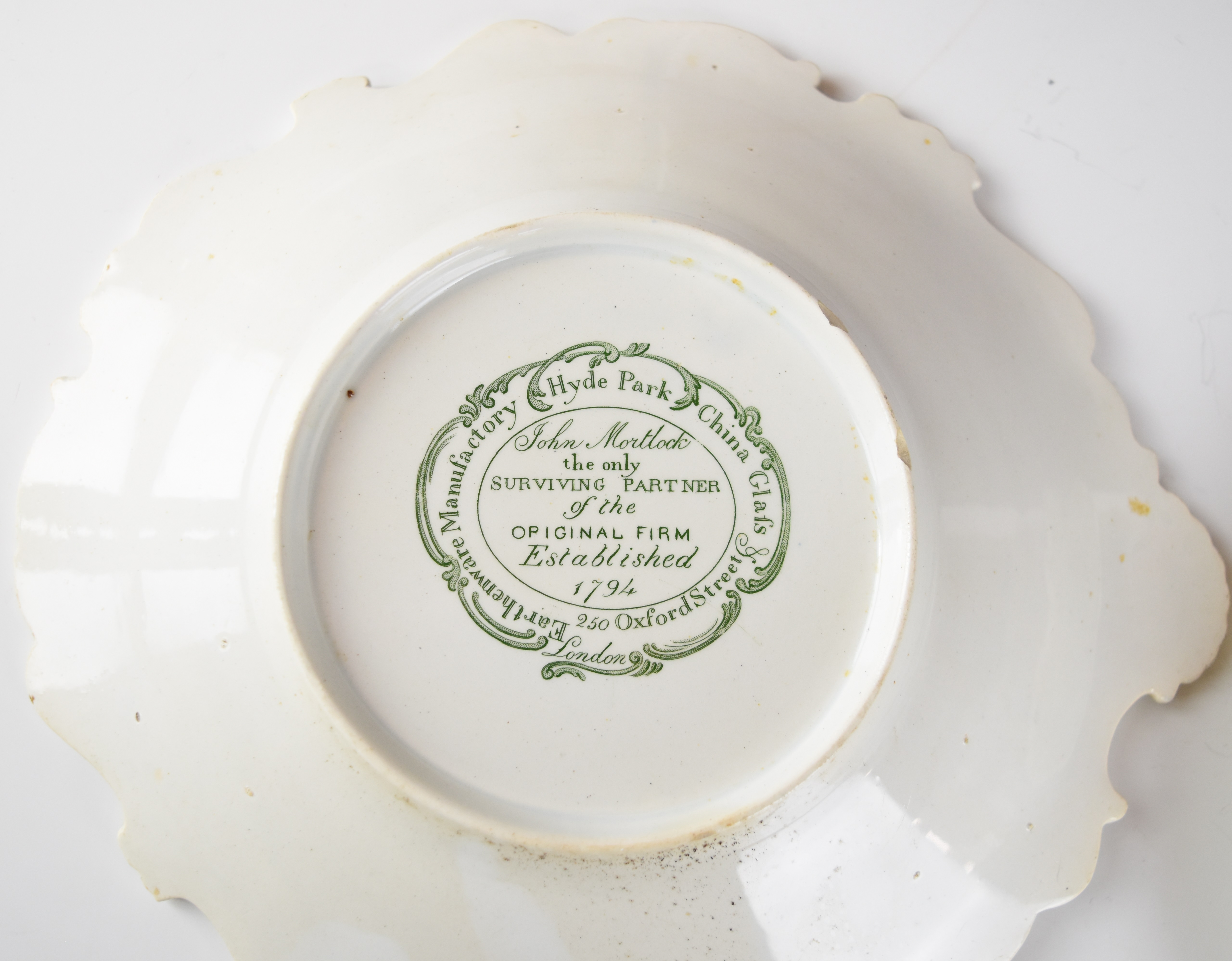 John Mortlock and Chamberlains Worcester plates and dishes with decoration of Montpellier - Image 5 of 7