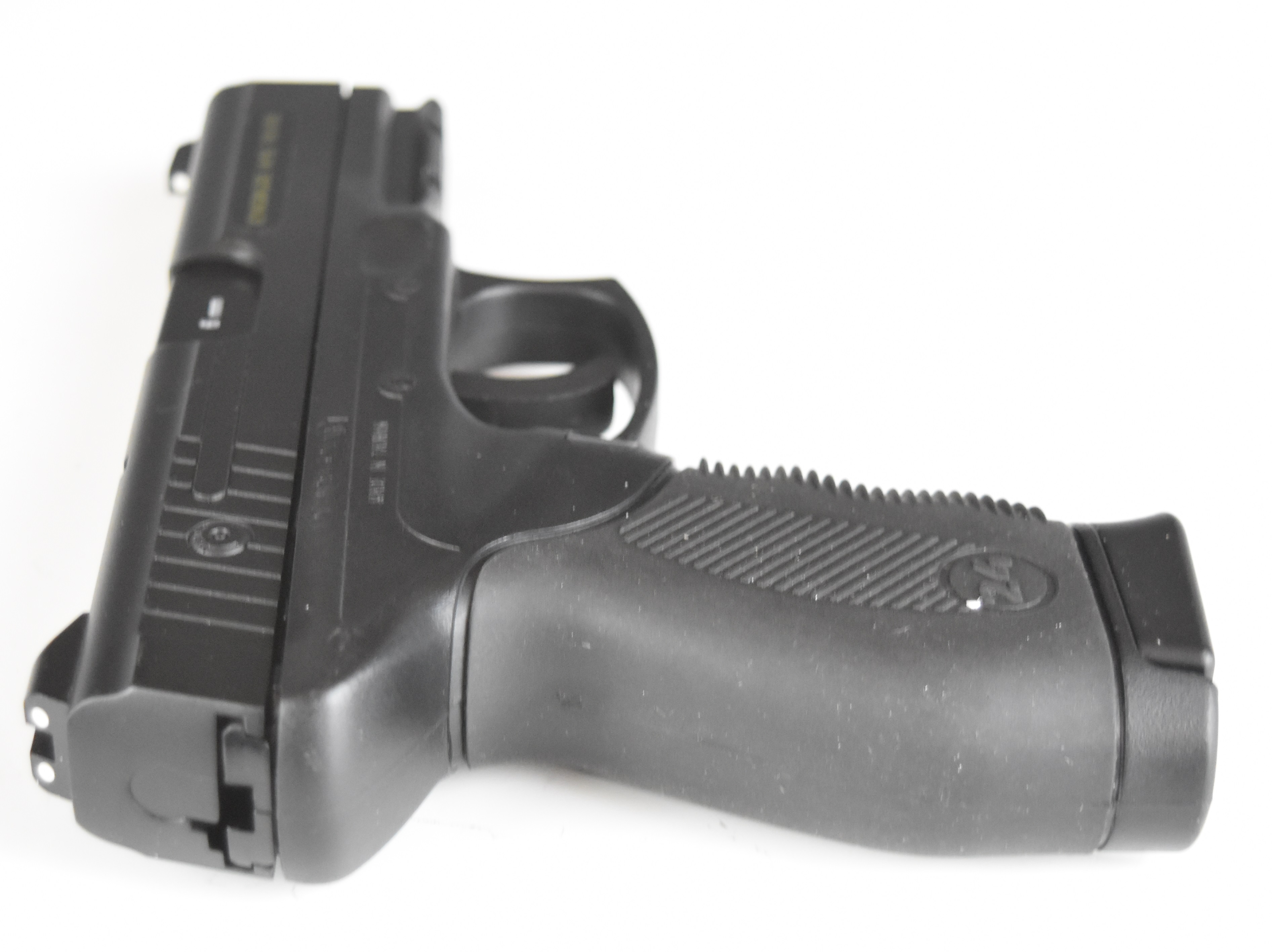 Cybergun 24/7 6mm CO2 airsoft pistol with textured rubber grips, multi-shot magazine and fixed - Image 4 of 14