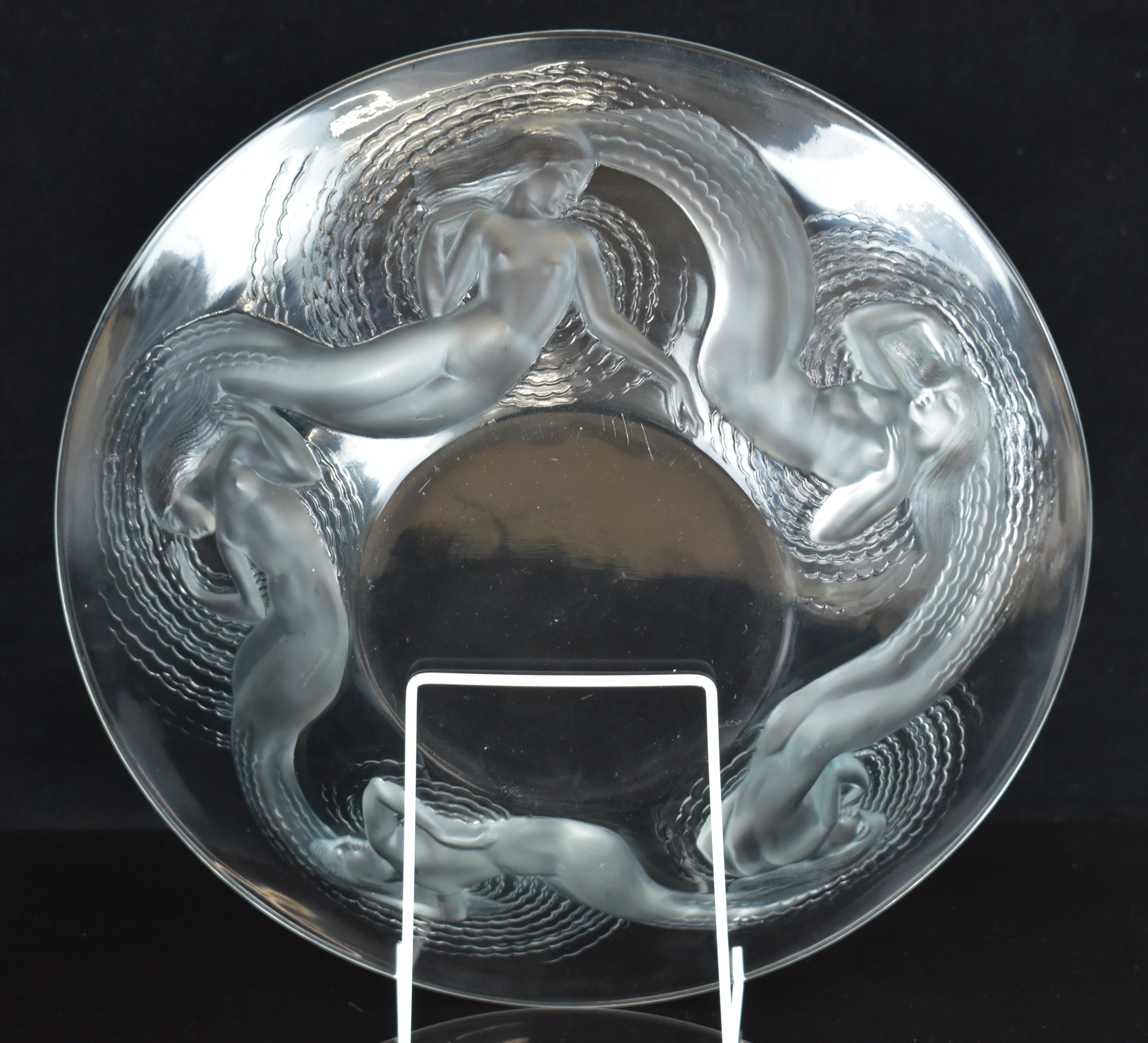 Lalique Calypso pattern glass bowl decorated in relief with five mermaids, No. 381, signed 'R - Image 3 of 16