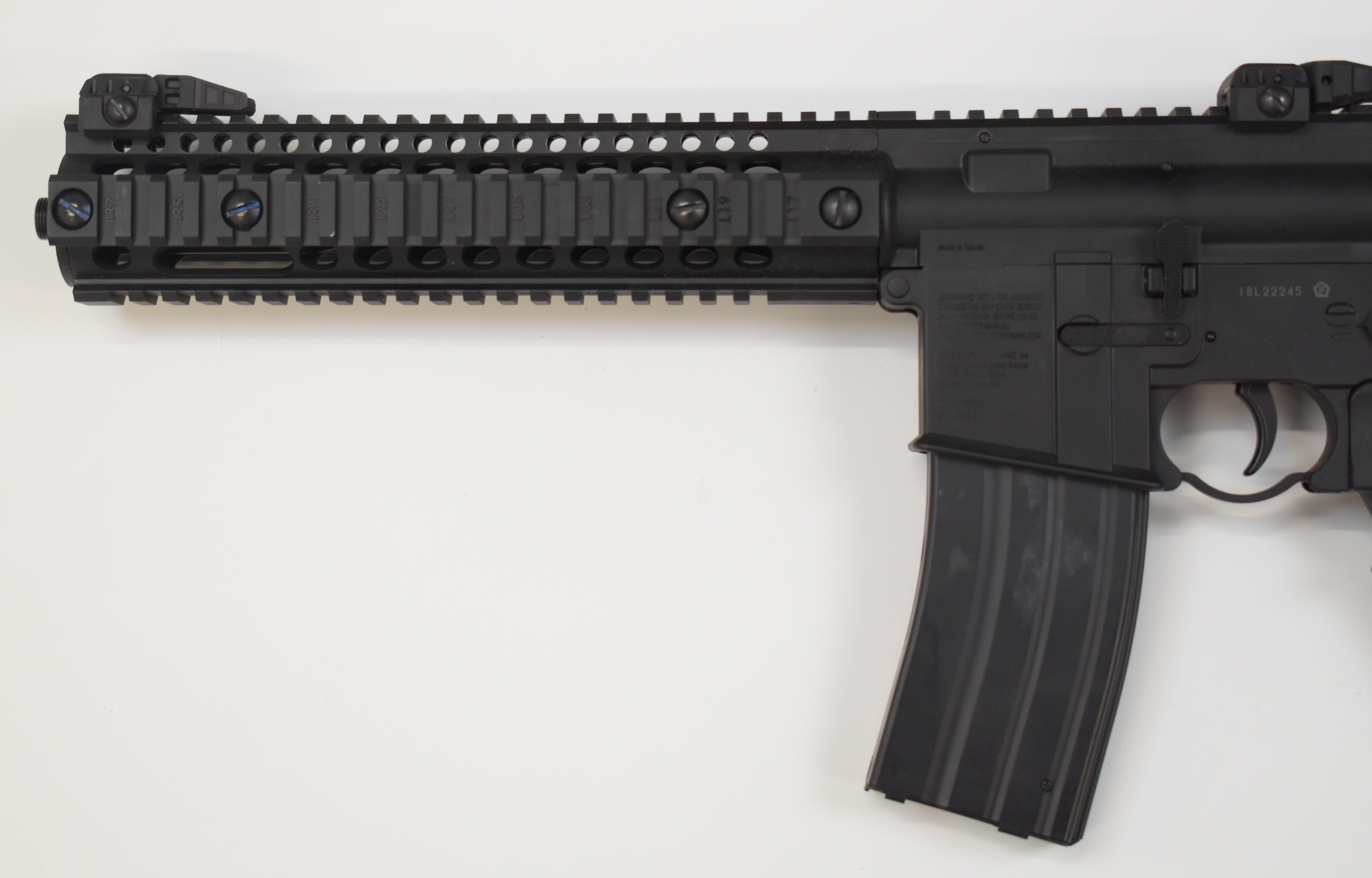 Crosman SBR .177 CO2 assault style air rifle with textured pistol grip, tactical stock, multi-shot - Image 8 of 9