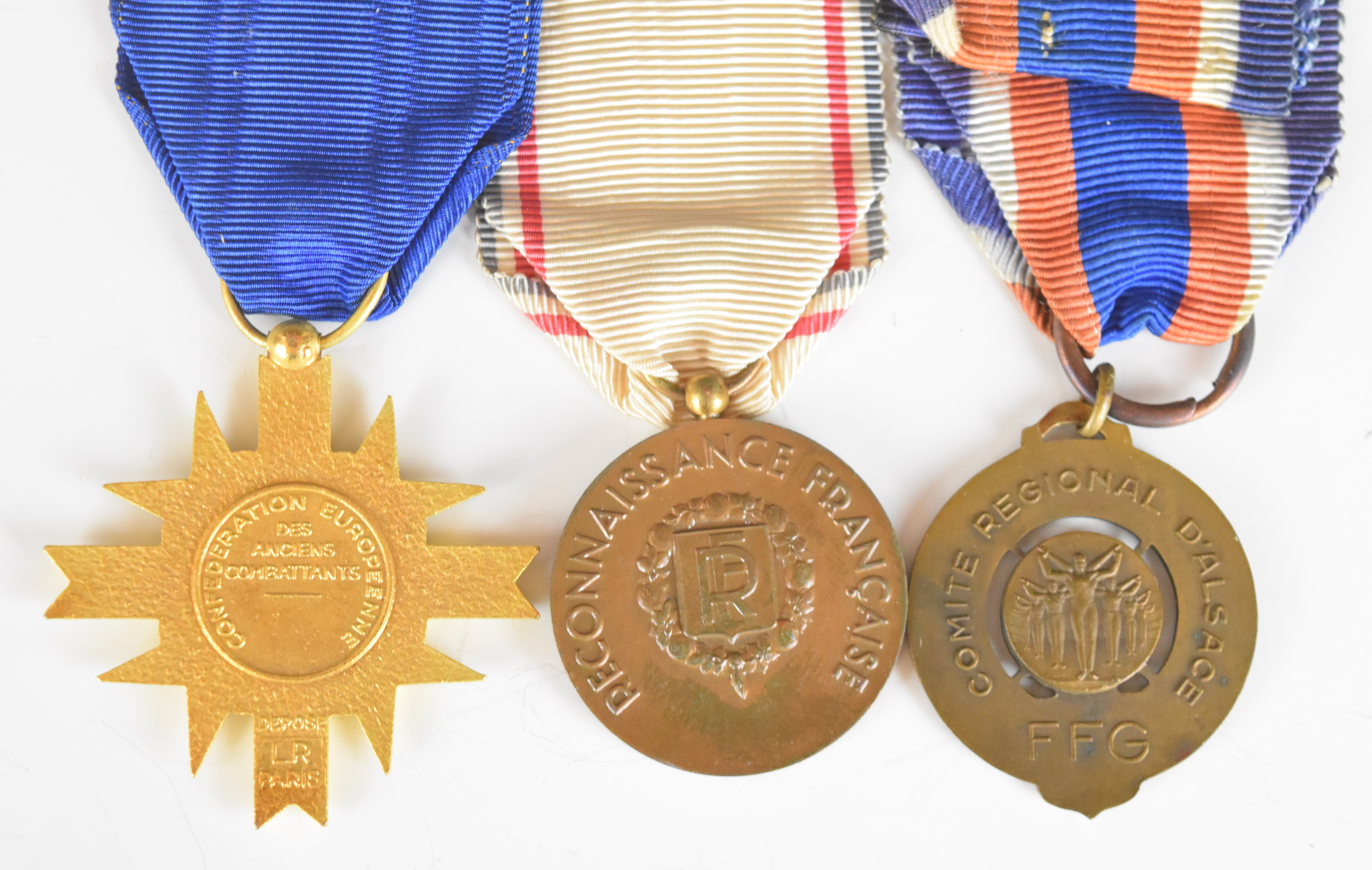 Ten French WW2 era medals including Gratitude Medal, Alsace Medal, Railway Medal, Red Cross Medal - Image 5 of 9