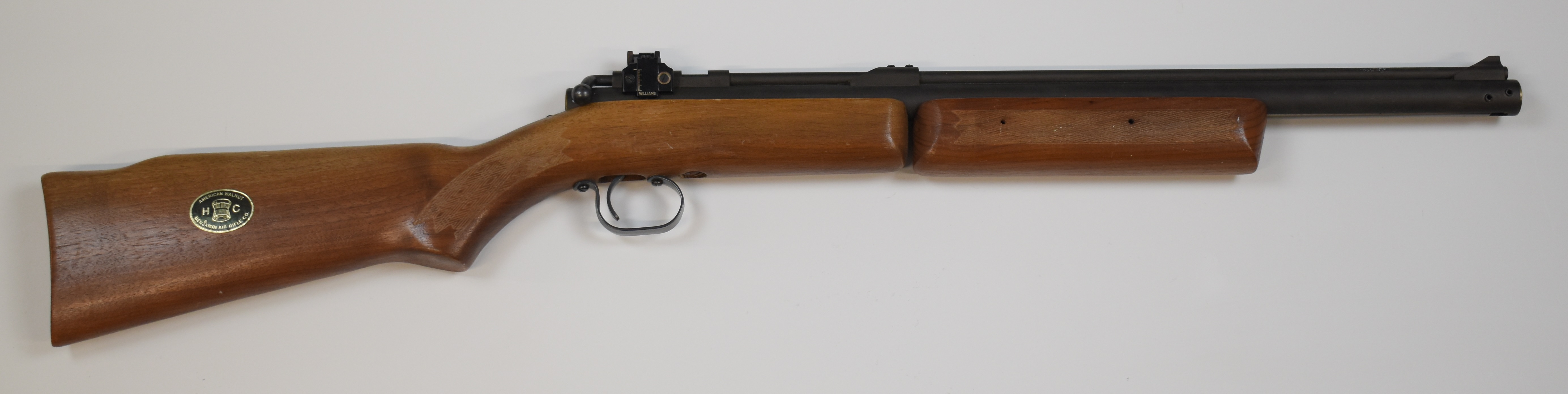 Benjamin Franklin Model 342 .22 under-lever bolt-action air rifle with adjustable sights and - Image 2 of 10