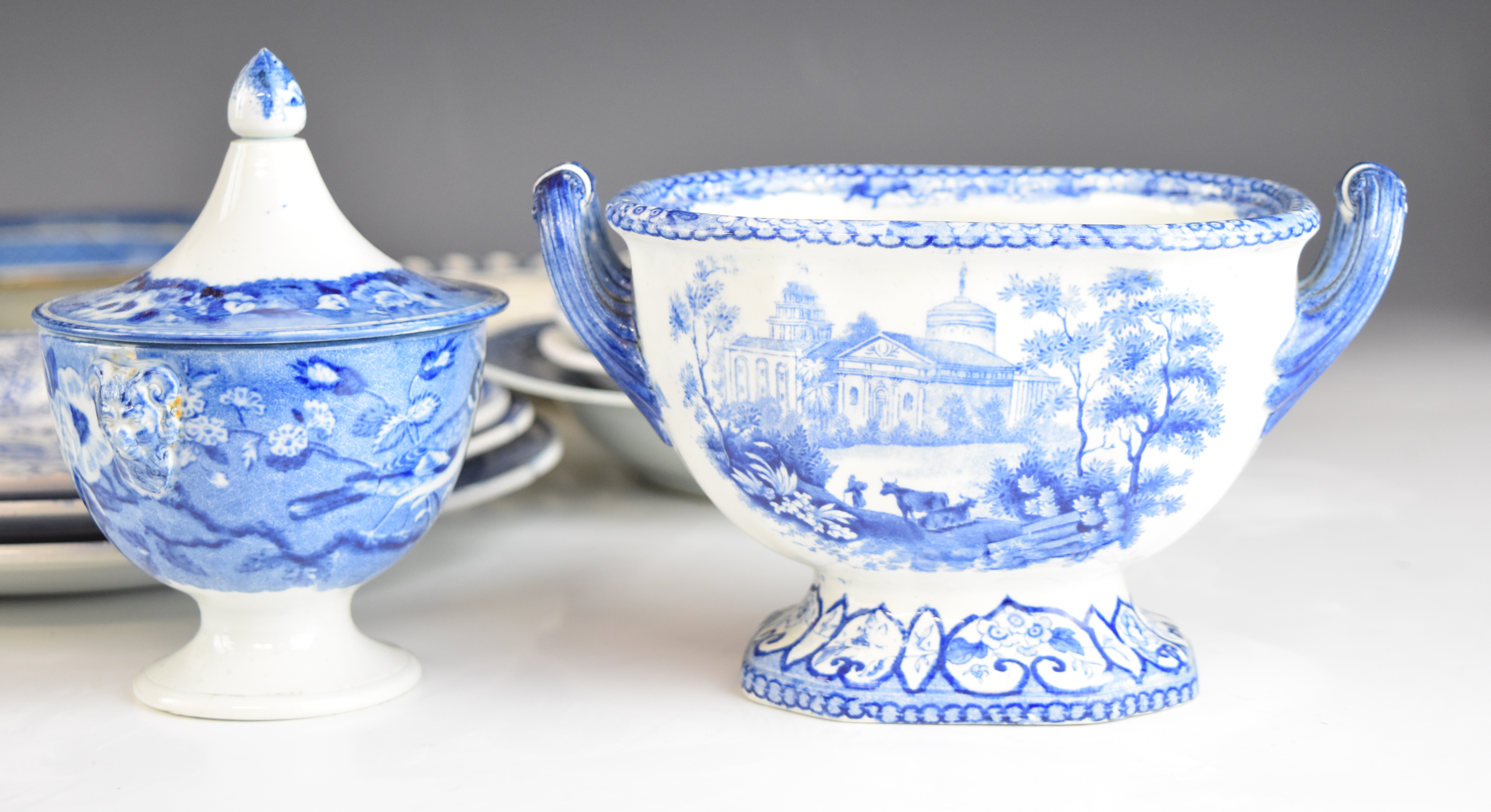 19thC blue and white English and Chinese porcelain / ceramics including Chinese export dish, - Image 5 of 10