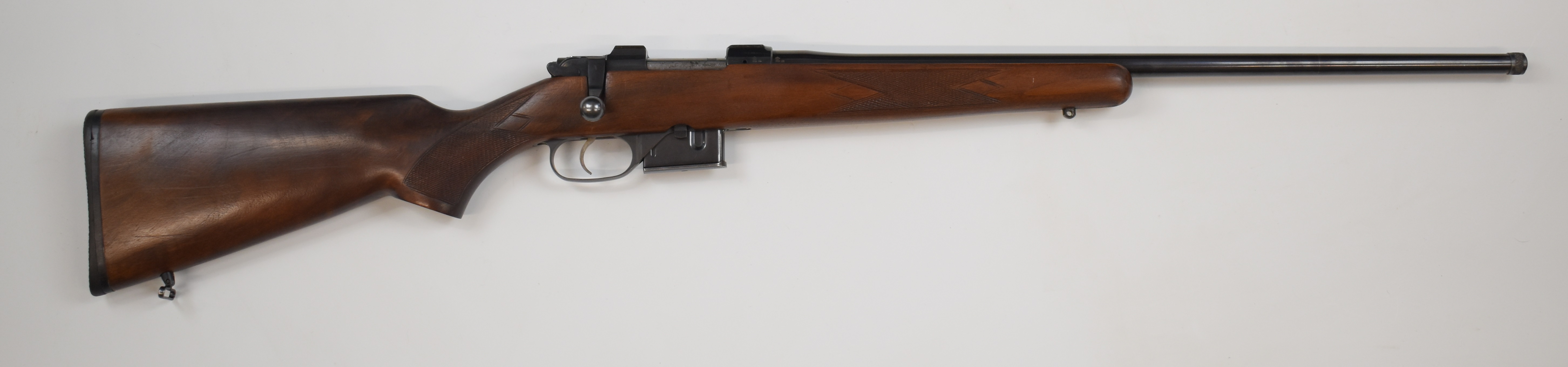 CZ 527 American .222 Remington bolt-action rifle with chequered semi-pistol grip and forend, sling - Image 2 of 10