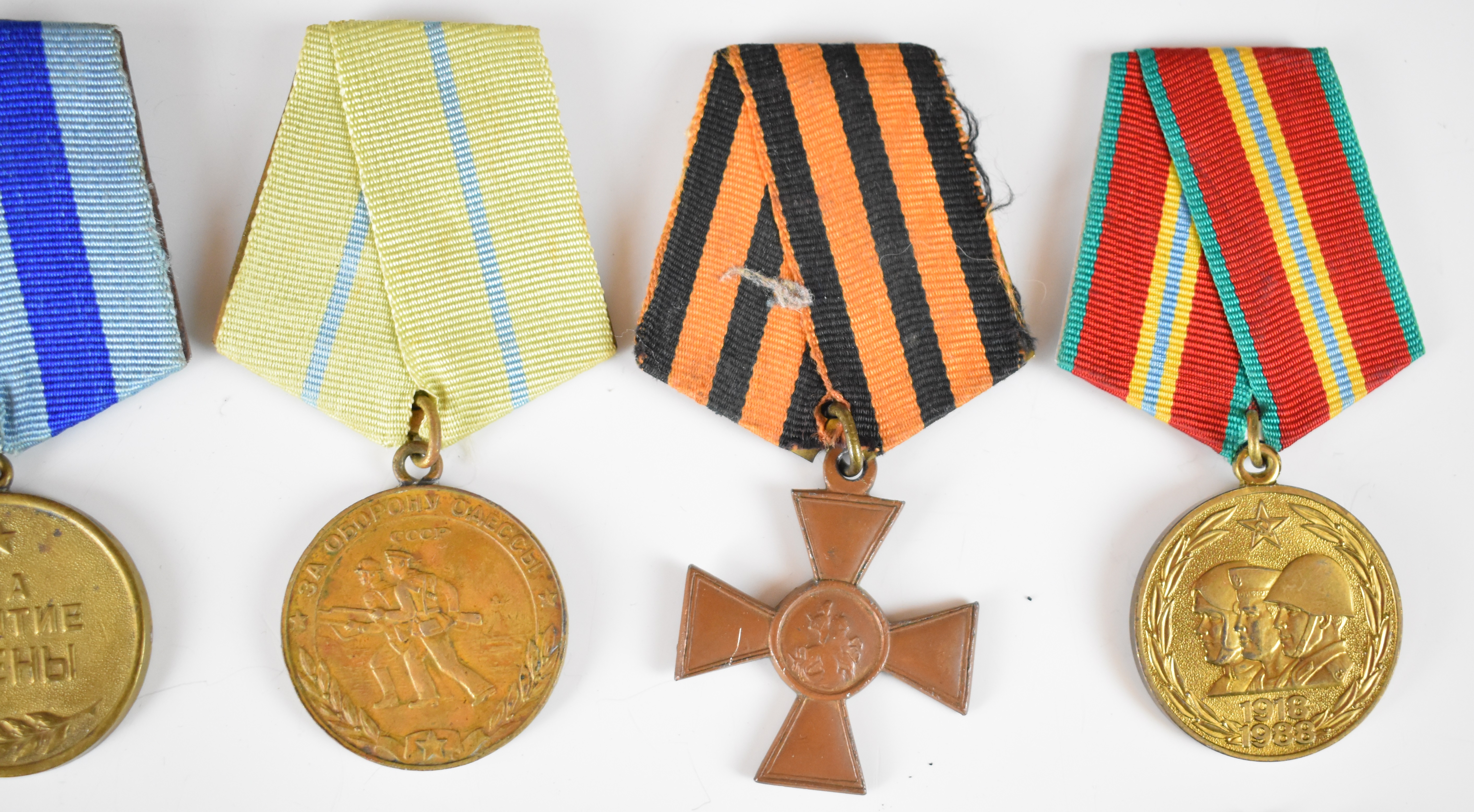 Twelve Russian medals including 1918-1988 70th Anniversary, 1918-1978, 60th Anniversary, 1945-1995 - Image 3 of 6