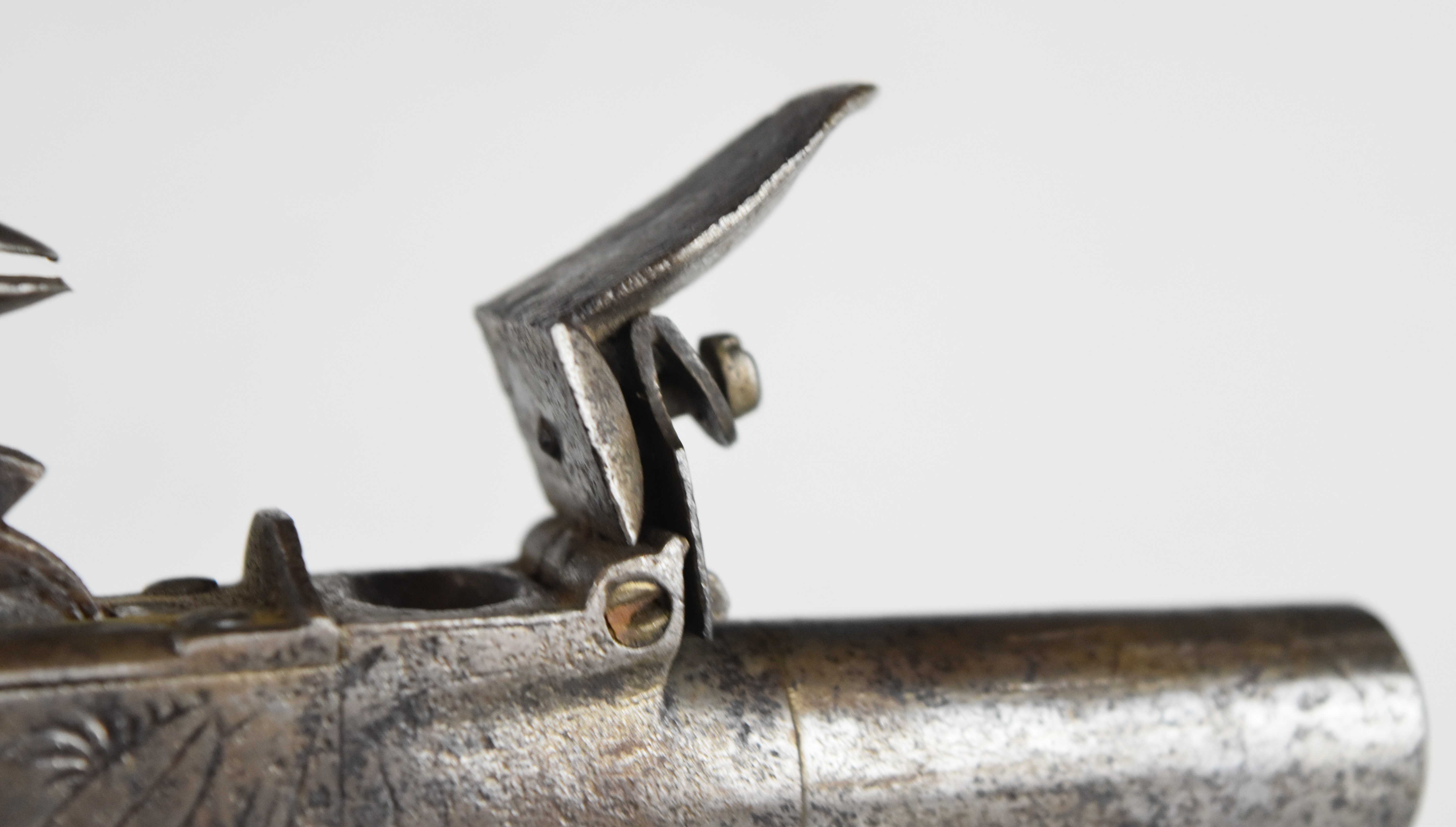 Unnamed 40 bore flintlock pocket pistol with engraved lock, wooden grip and 2 inch turn-off - Image 11 of 12