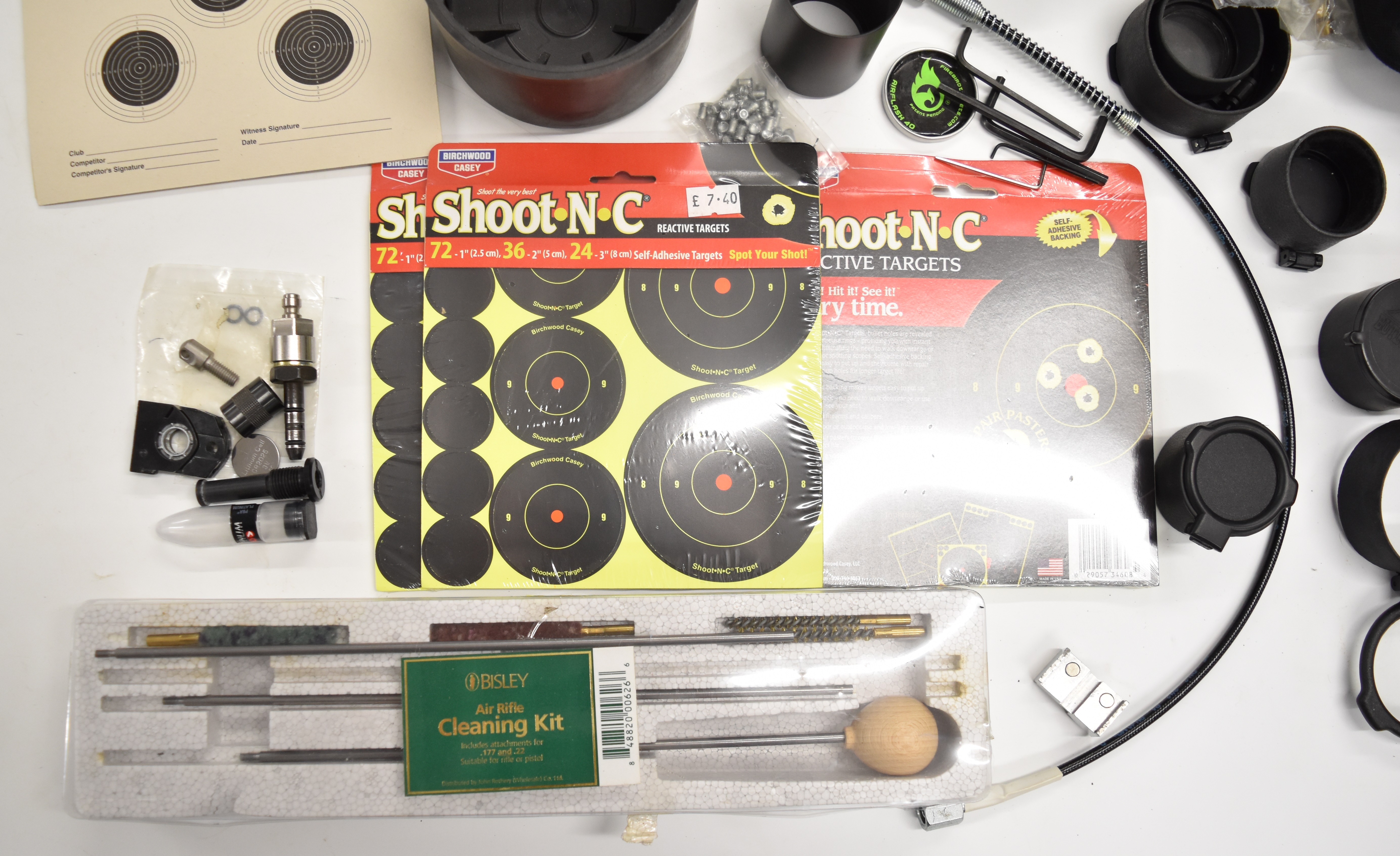 A collection of air rifle, pistol and gun parts and accessories including cleaning kits, pellets, - Image 5 of 6