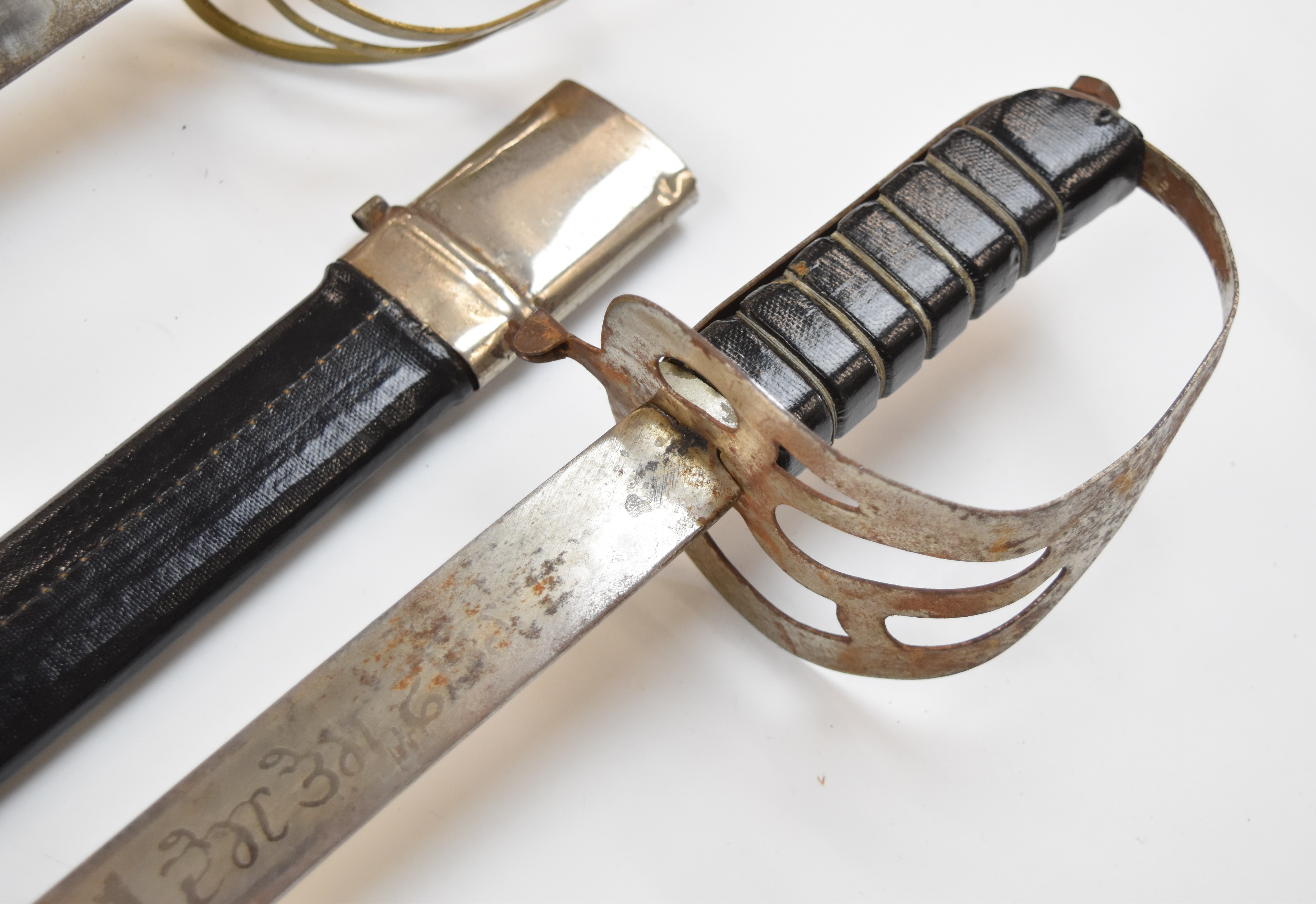 Three made in India tourist swords, longest blade 72cm. PLEASE NOTE ALL BLADED ITEMS ARE SUBJECT - Image 4 of 6