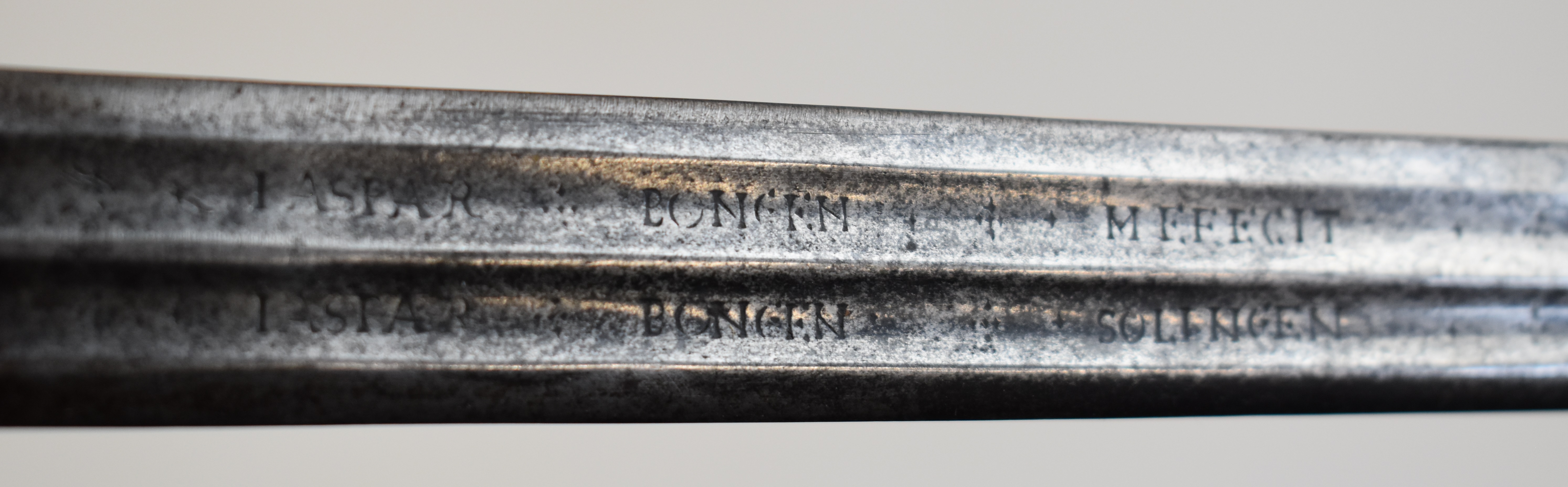 German late 16th / early 17thC sword with later hilt, blade inscribed 'Jaspar Bongen me fecit - Image 2 of 17