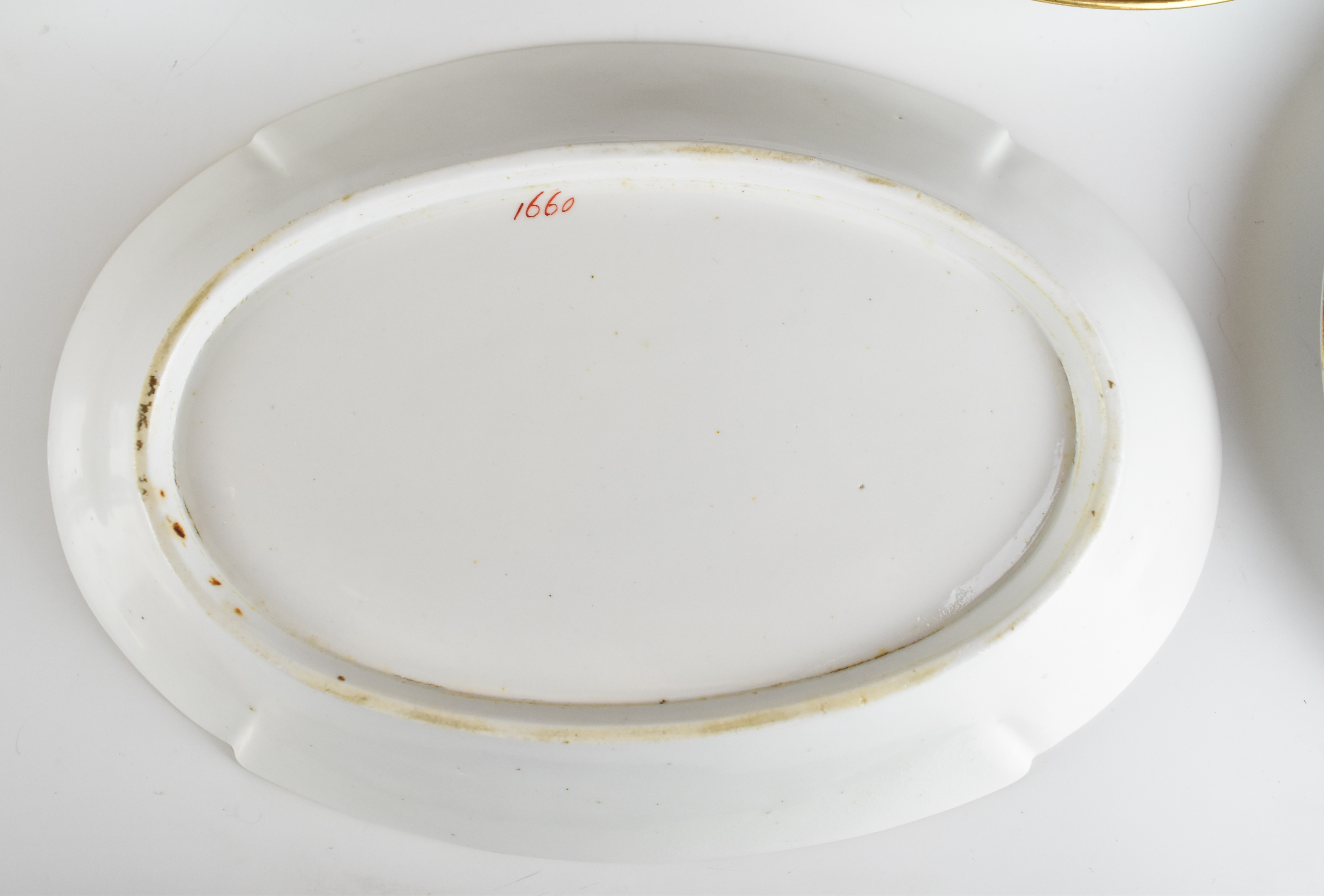 Spode dessert ware comprising two dishes and six plates with relief moulded dolphin borders and hand - Image 4 of 5