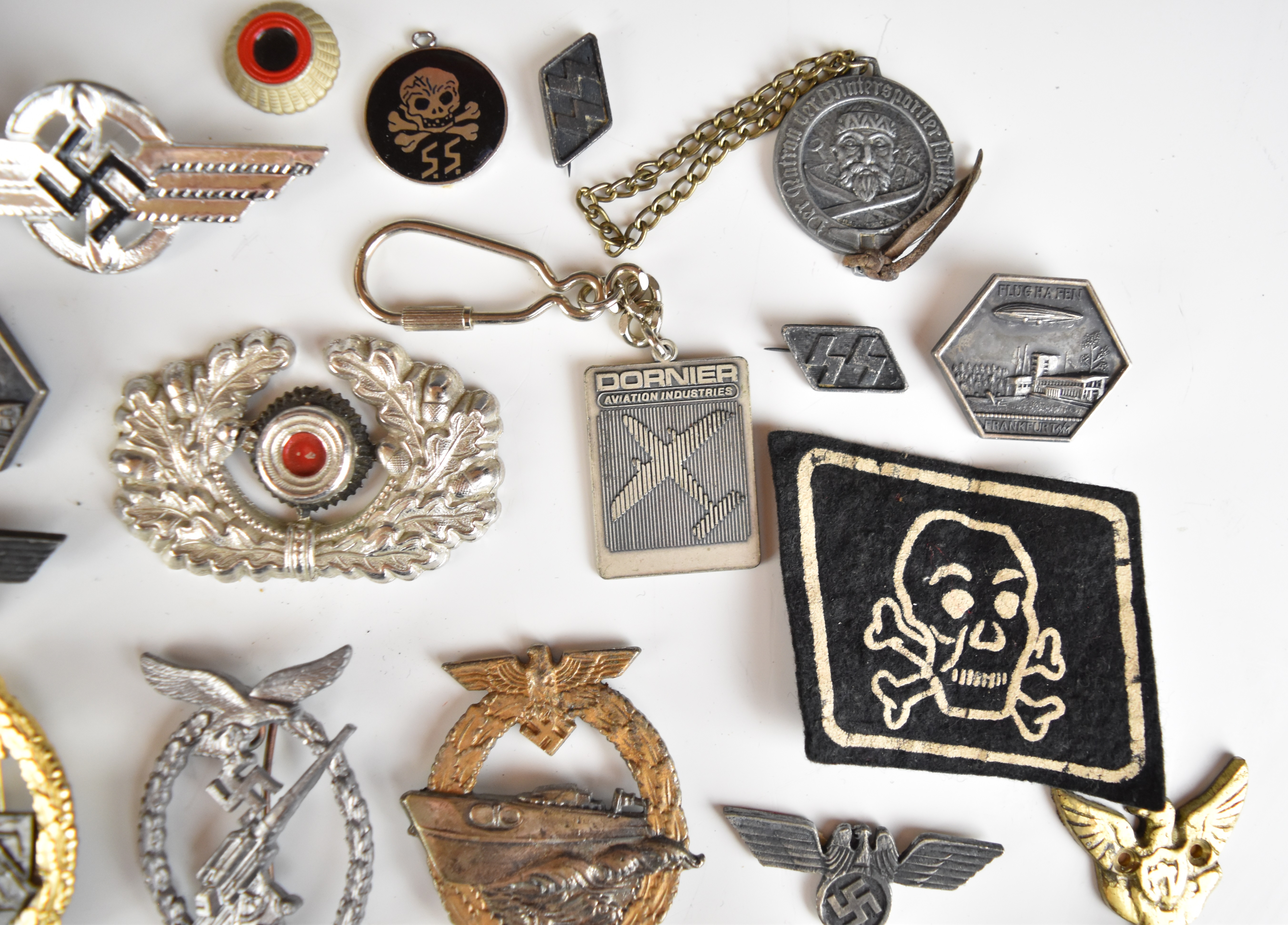 Replica German WW2 Nazi Third Reich badges, insignia and medals including High Seas Fleet, Artillery - Image 2 of 16