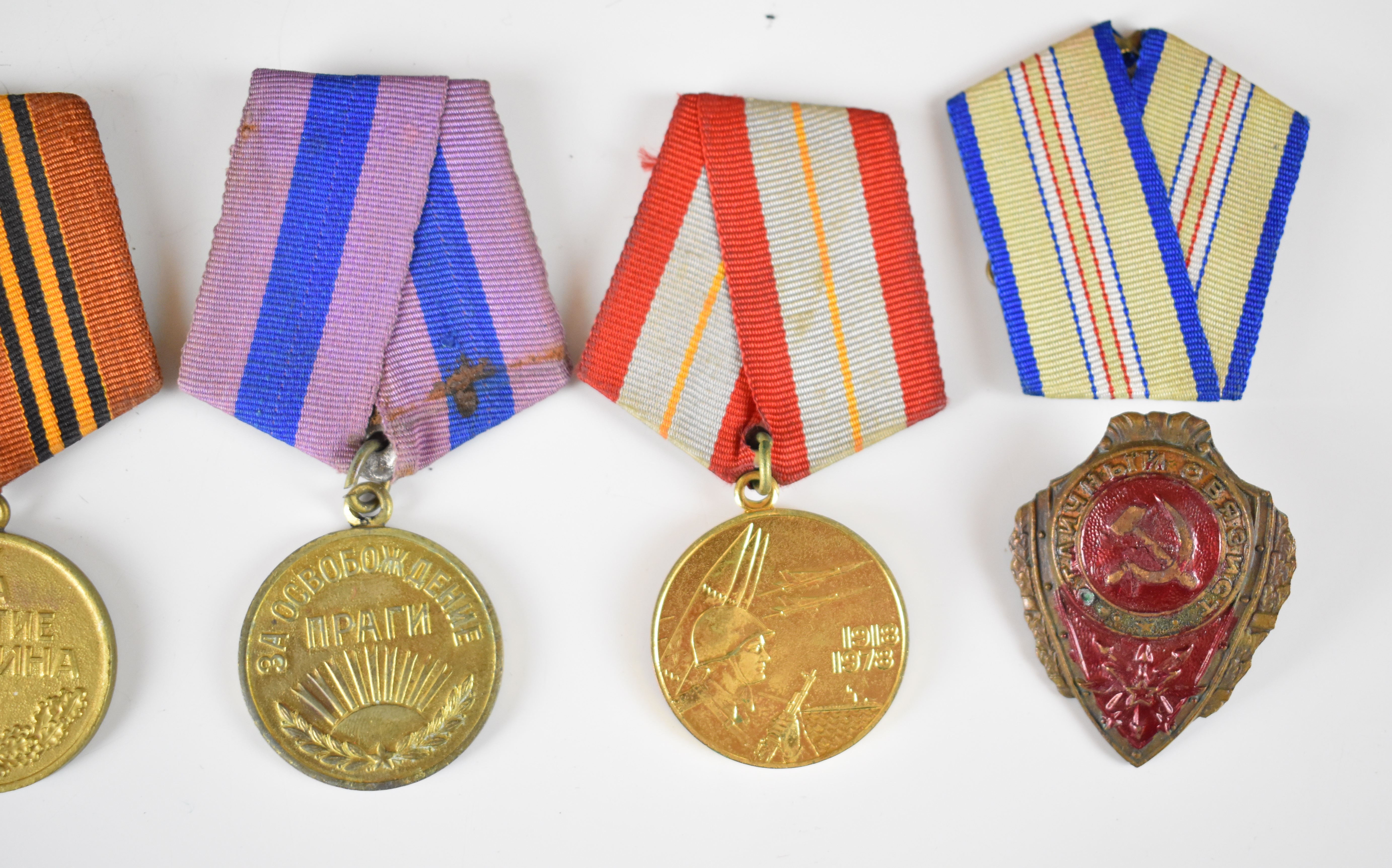 Twelve Russian medals including 1918-1988 70th Anniversary, 1918-1978, 60th Anniversary, 1945-1995 - Image 4 of 6