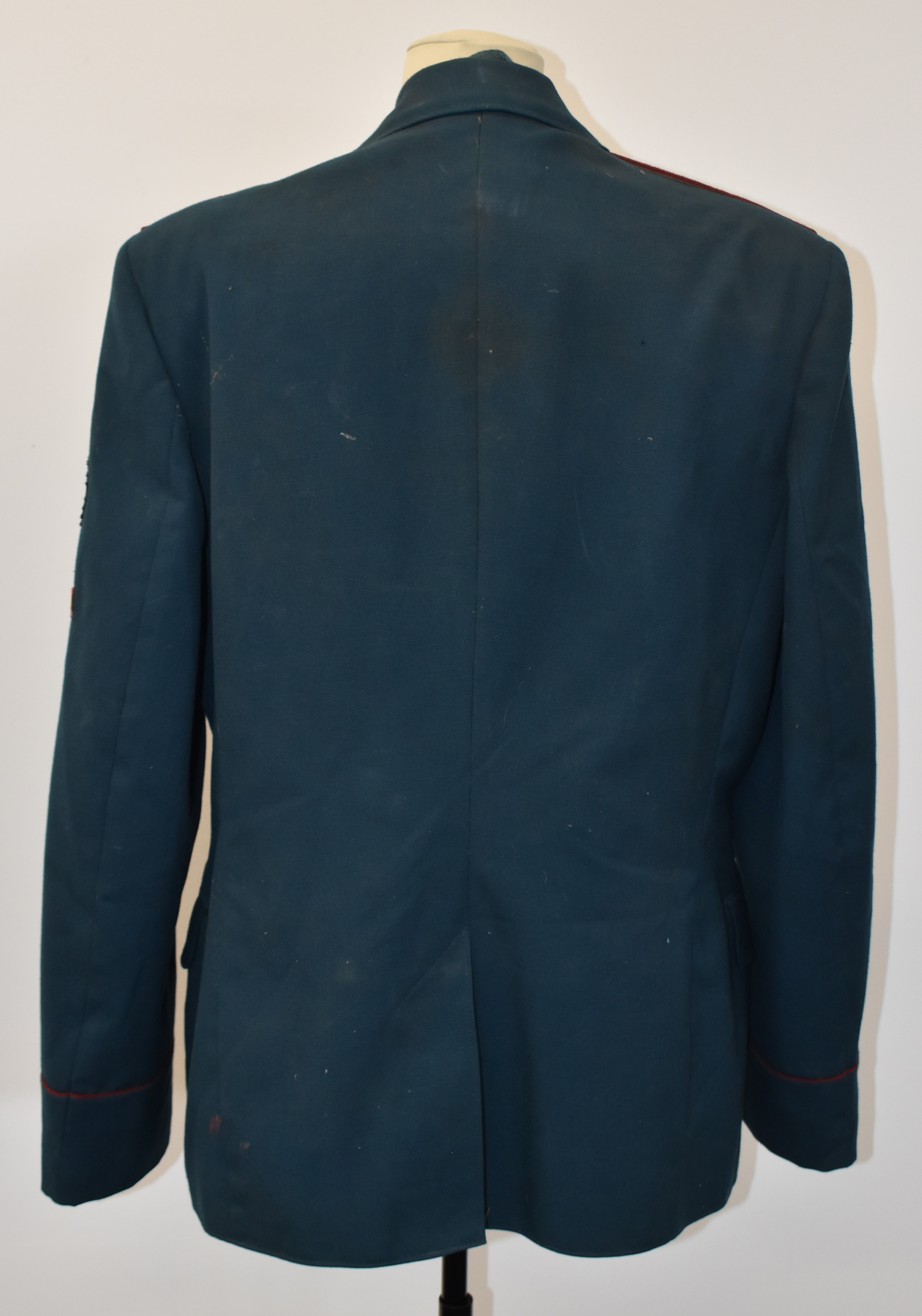 Russian Air Force Cold War uniform comprising tunic and trousers with insignia - the vendor - Image 5 of 7