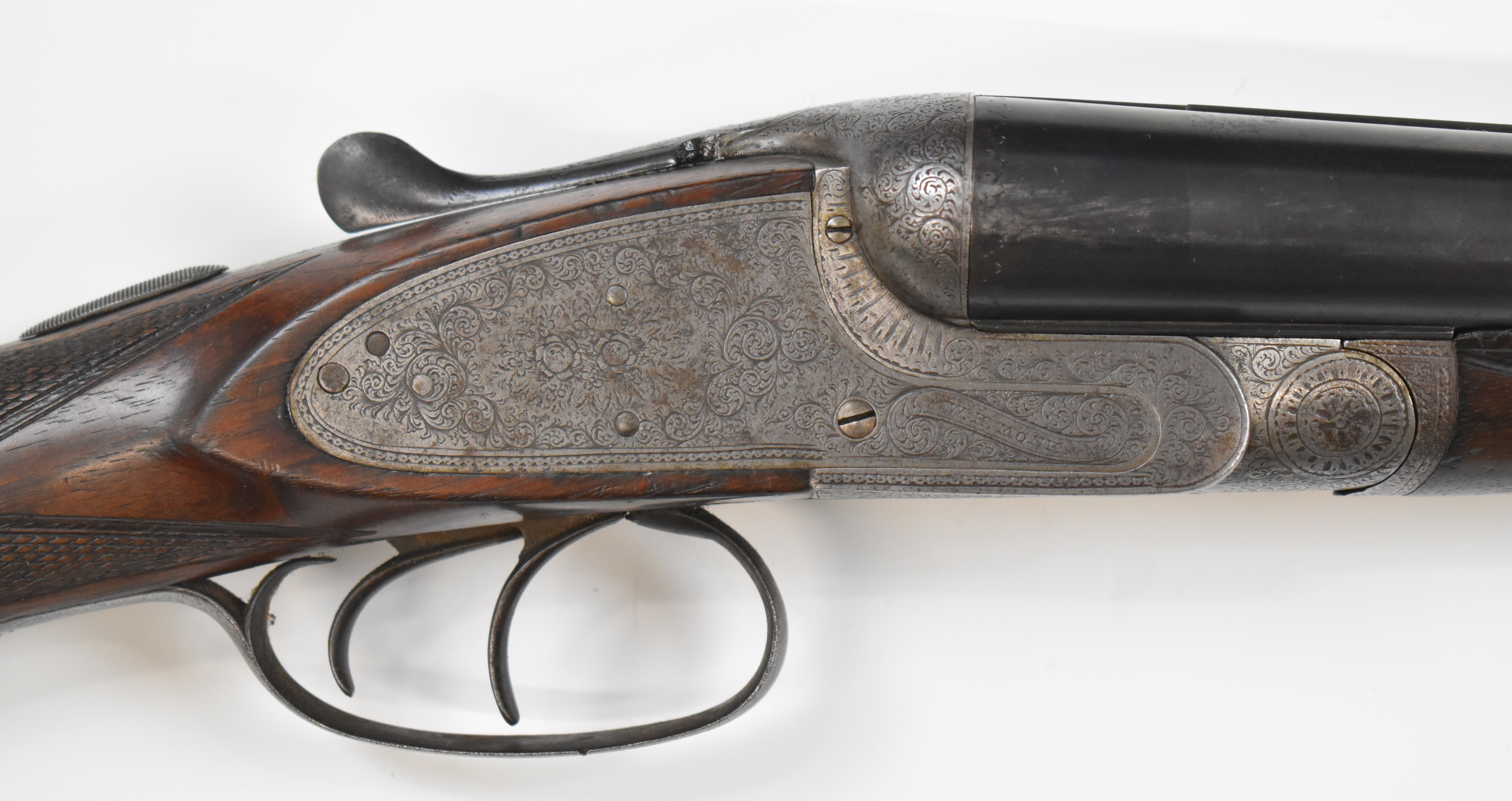 W H Monk of Chester 12 bore assisted-opening sidelock side by side shotgun with all over scrolling - Bild 6 aus 11