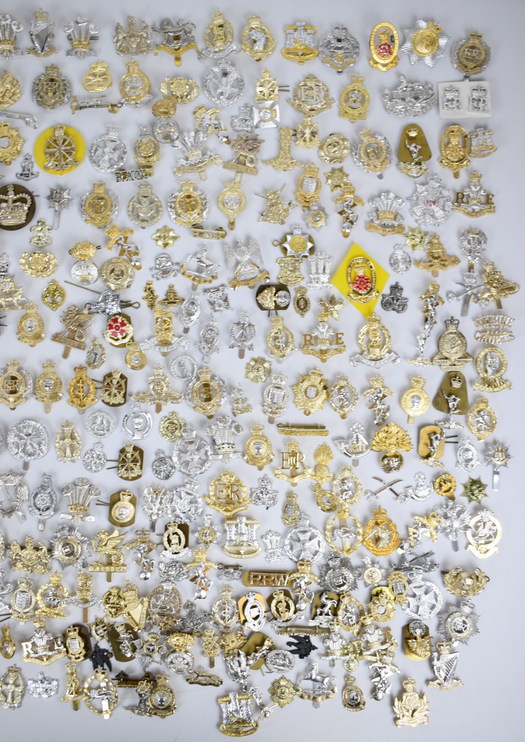 Collection of approximately 300 British Forces anodised cap badges across all arms including - Image 3 of 5