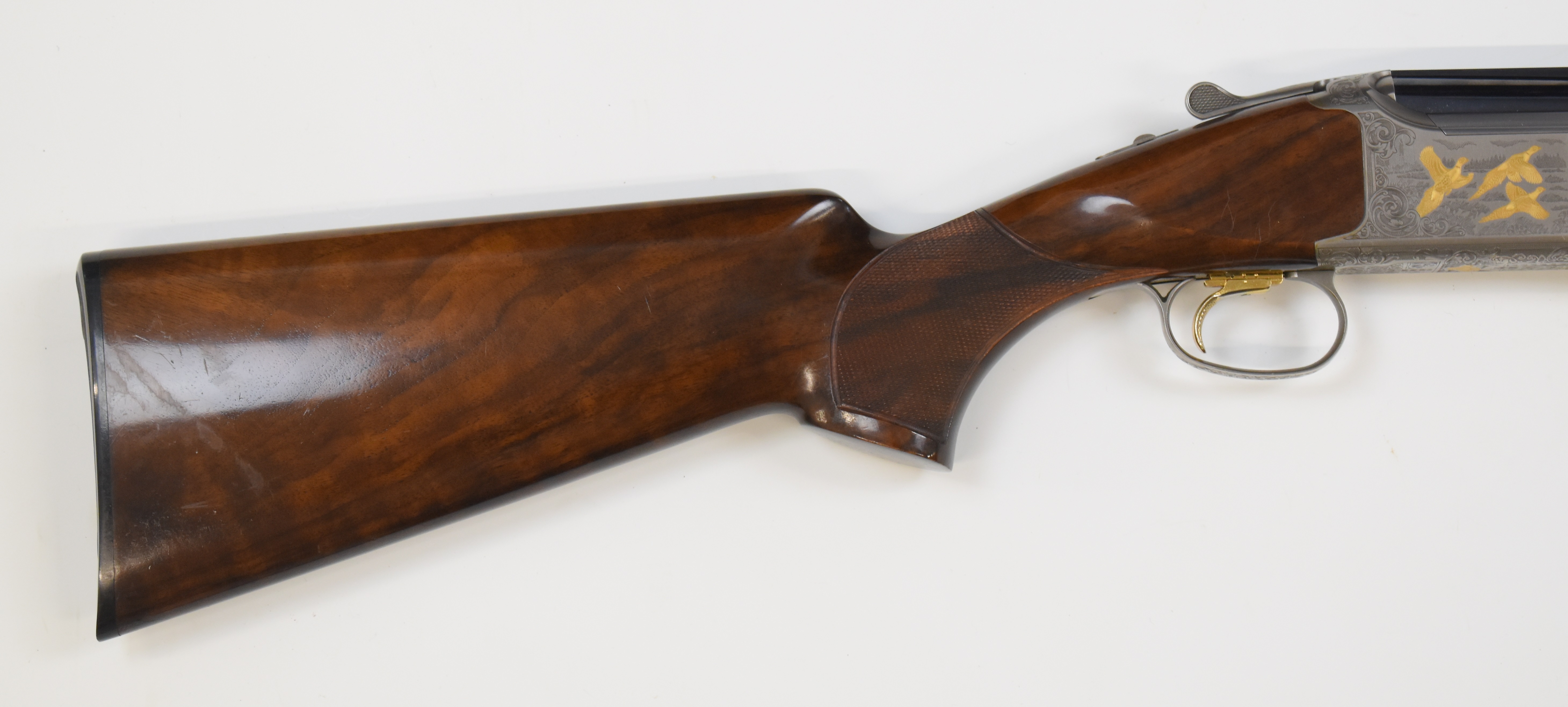 Browning B525 Ultimate 12 bore over and under ejector shotgun with gold engraving of birds - Image 3 of 12