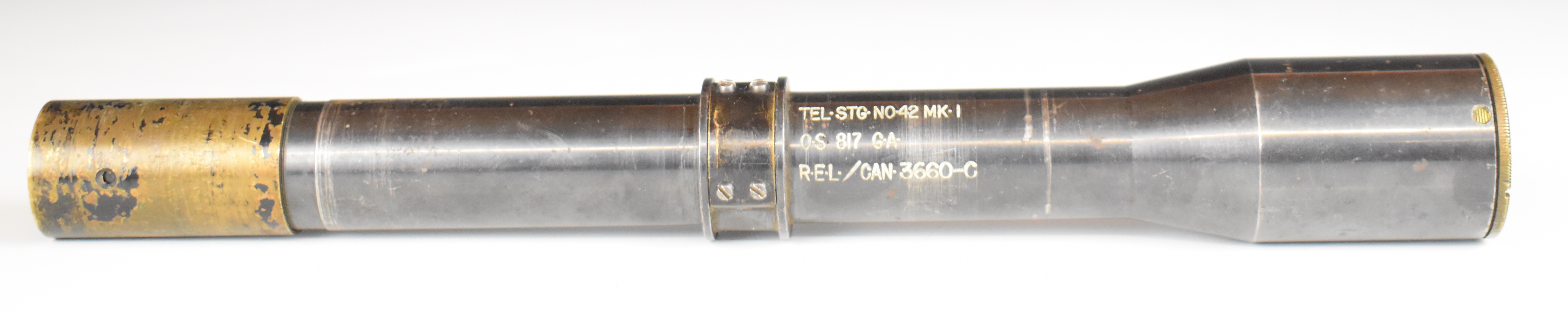WWII No. 42 Mk I scope stamped 'Tel Stg No 42 MK.I OS 817 GA REL/CAN 3660-C', 28.5cm long.