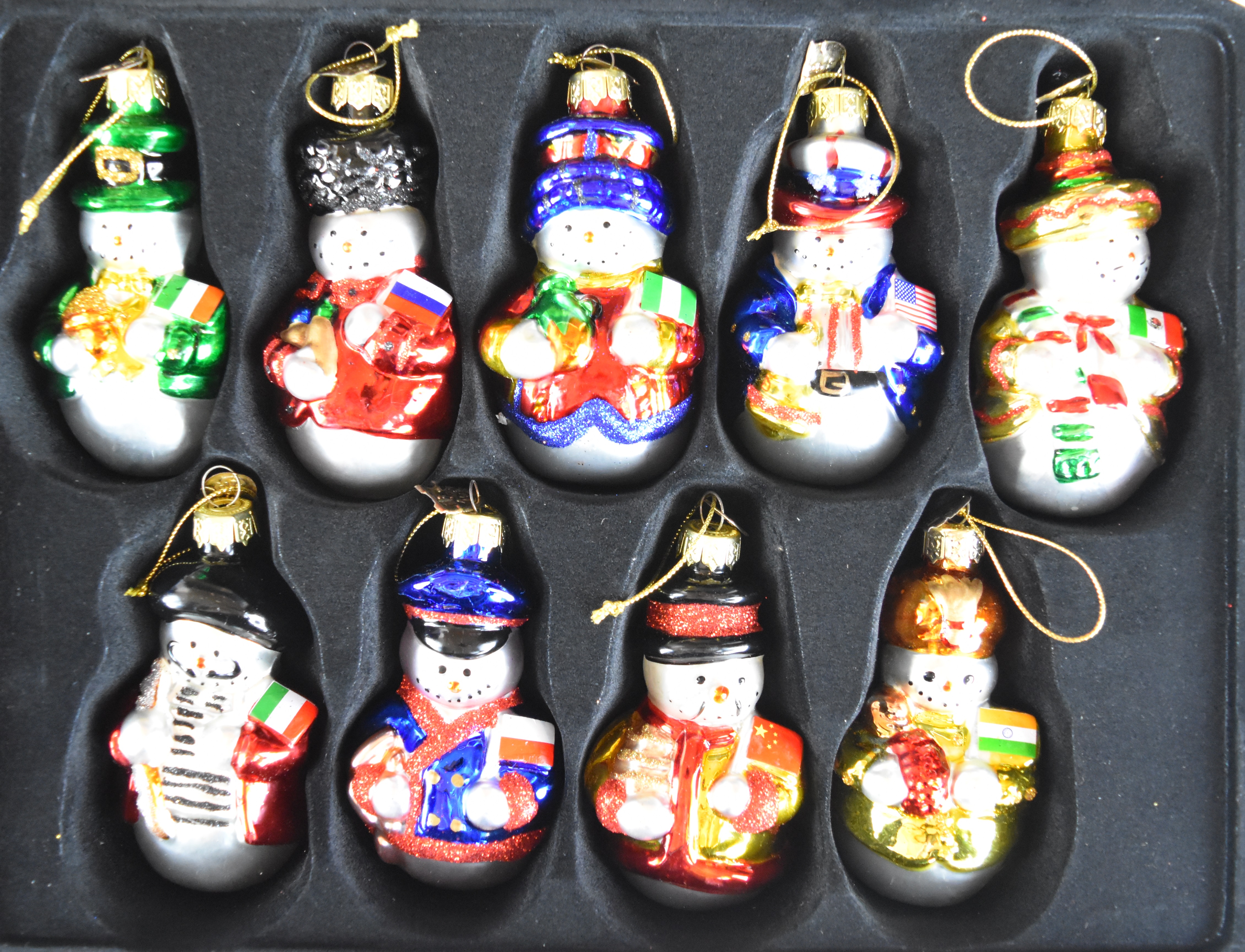Thomas Pacconi Classics set of 18 glass Snowman Christmas tree baubles, in original wooden case with - Image 2 of 5