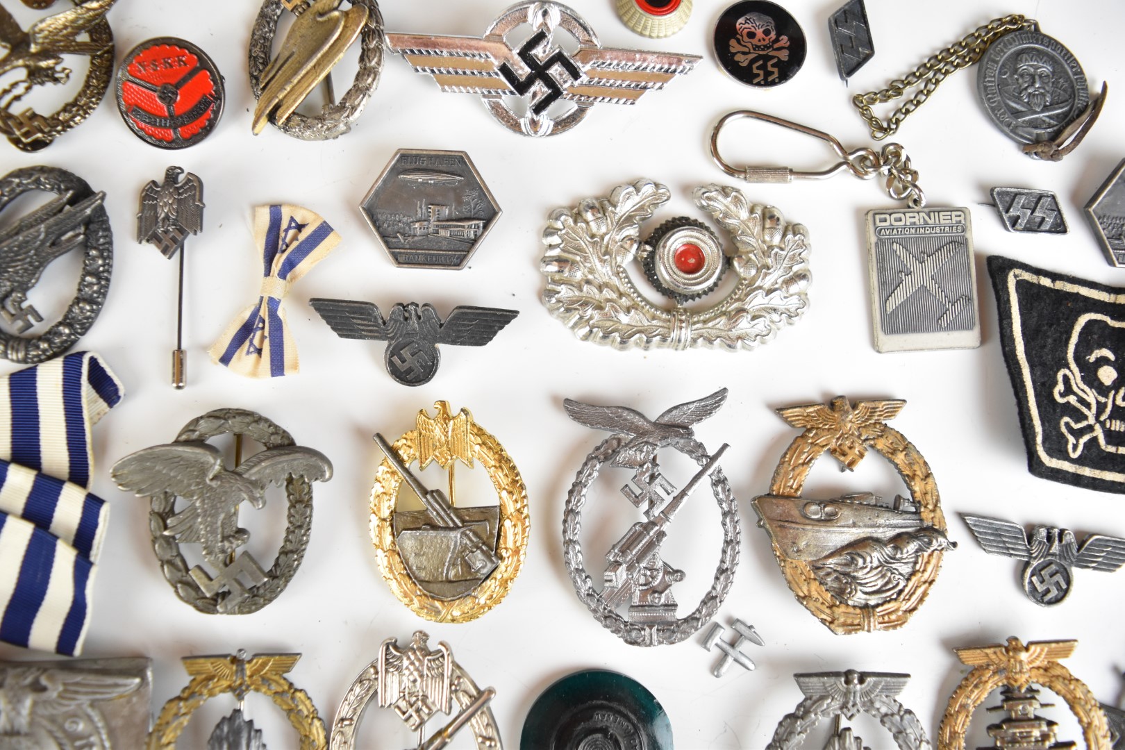 Replica German WW2 Nazi Third Reich badges, insignia and medals including High Seas Fleet, Artillery - Image 11 of 16